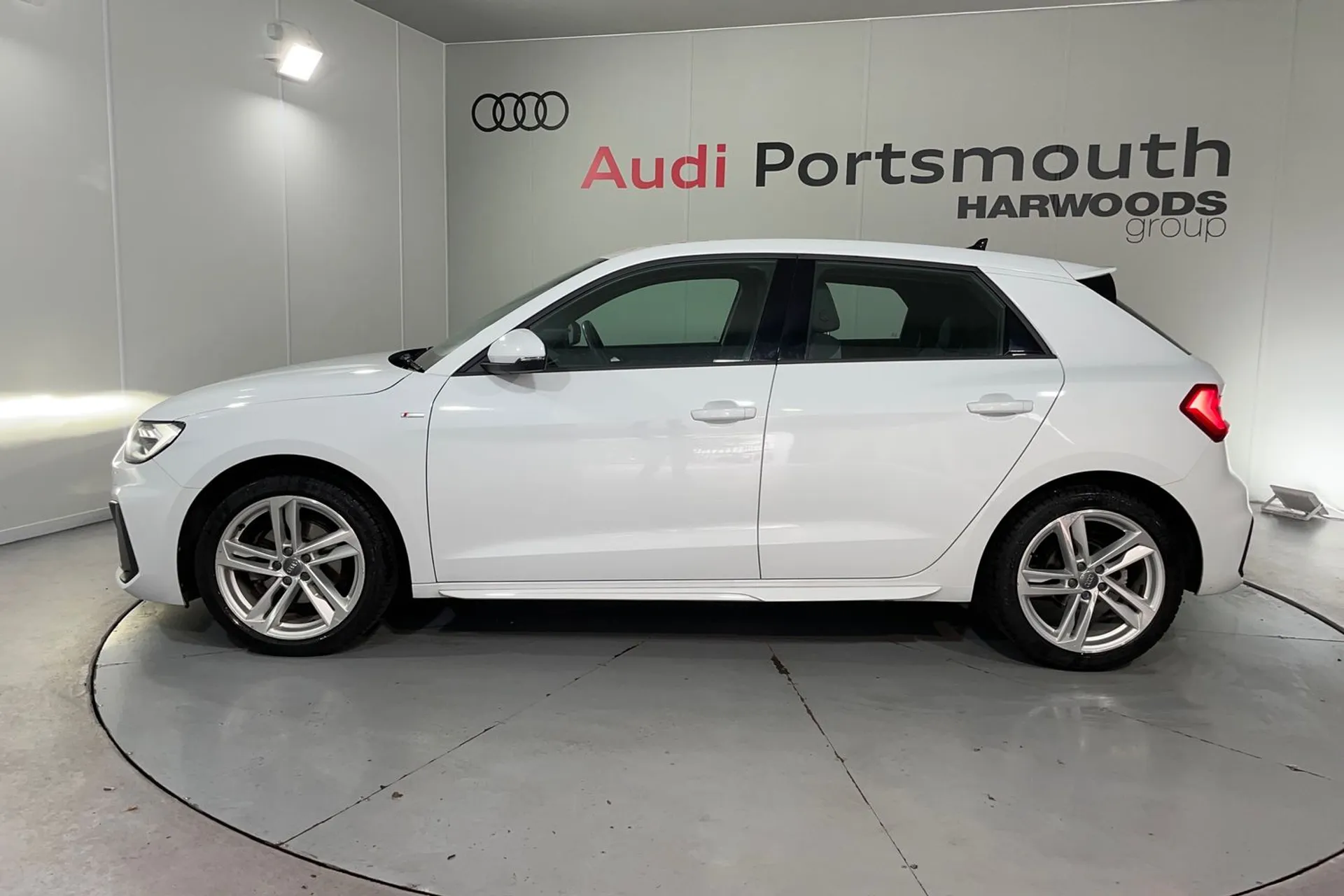 Audi A1 thumbnail image number 11