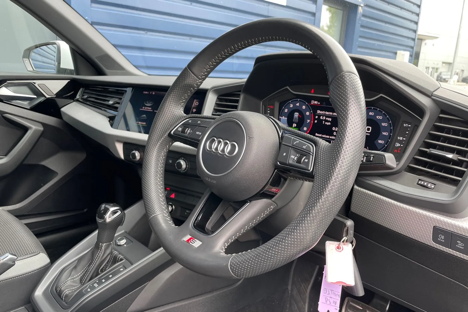 Audi A1 thumbnail image number 26