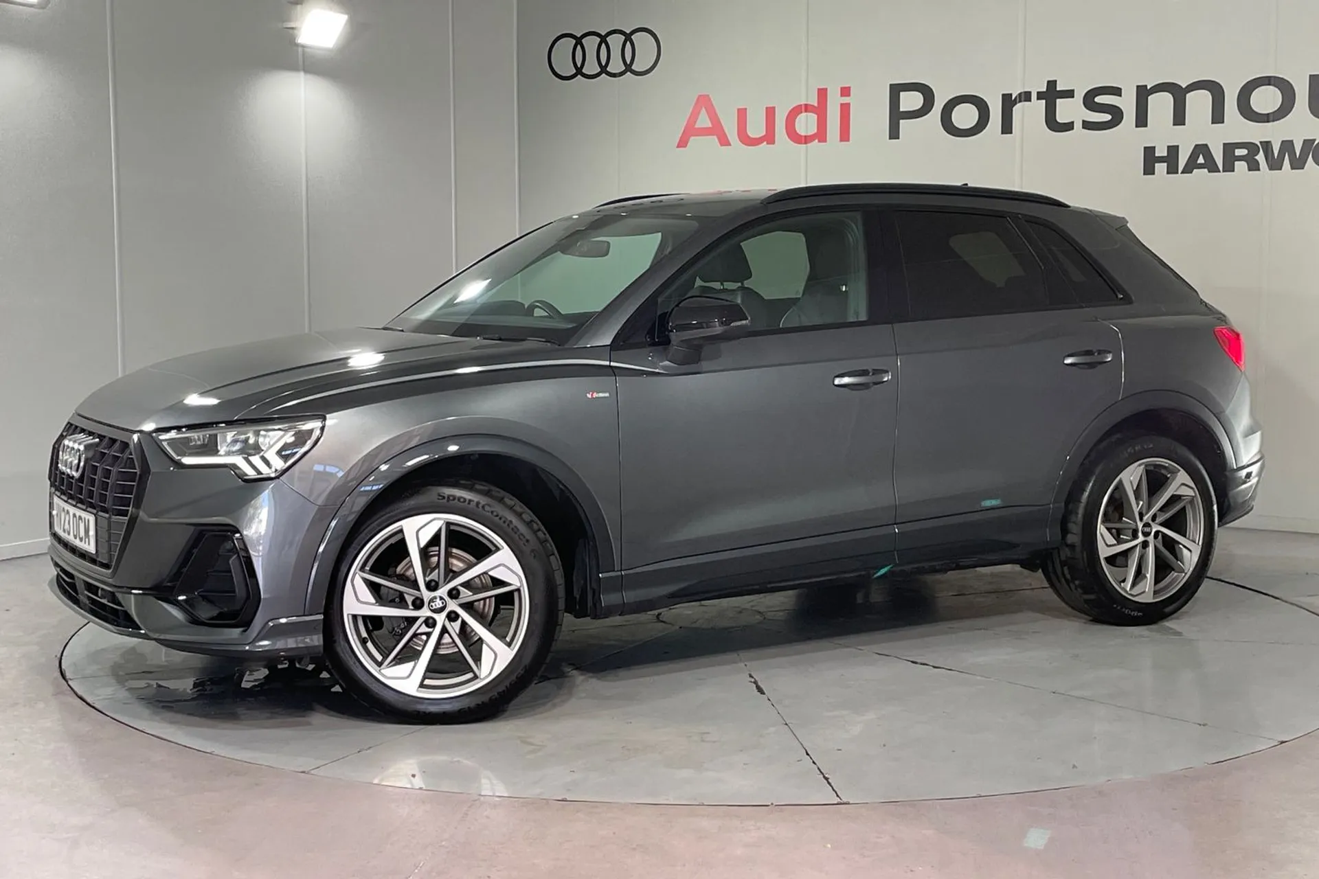 Audi Q3 thumbnail image number 5
