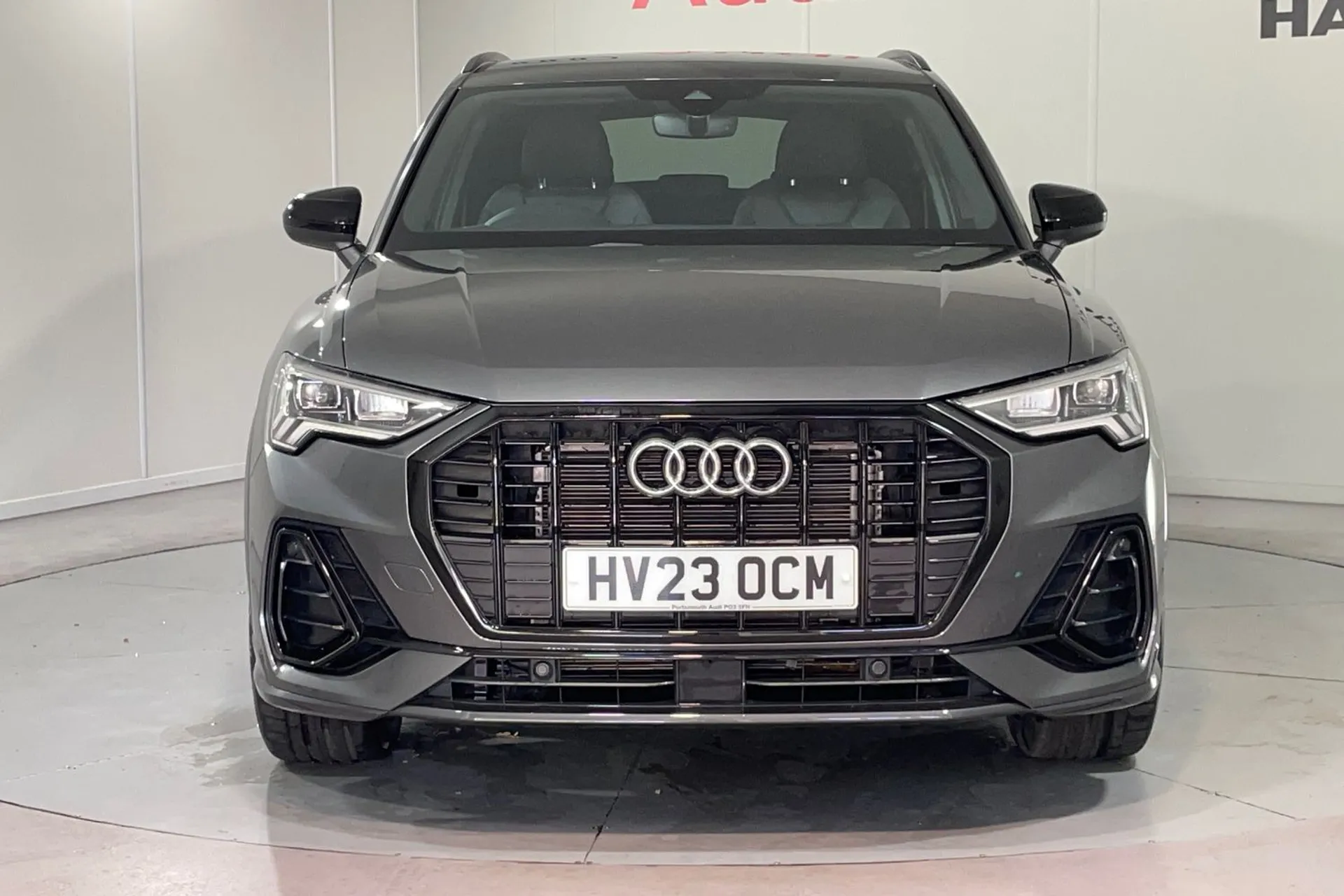 Audi Q3 thumbnail image number 6