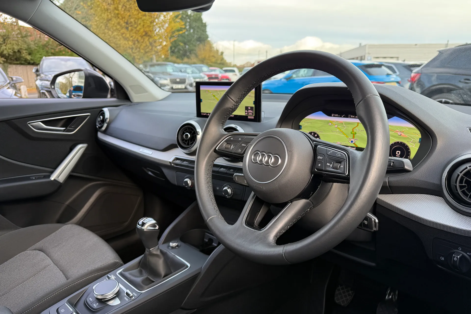 Audi Q2 thumbnail image number 23