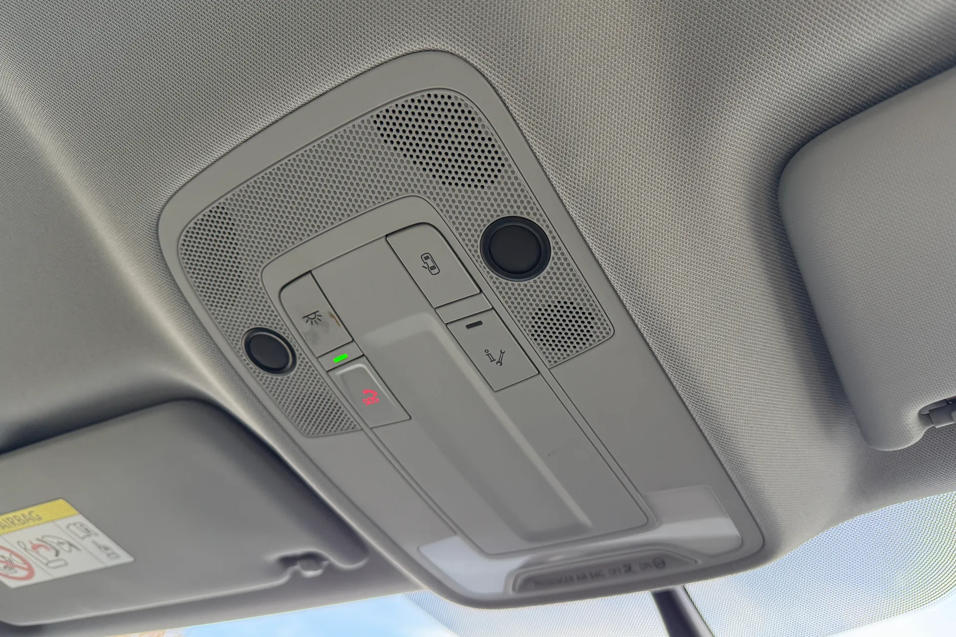 Audi Q2 thumbnail image number 15