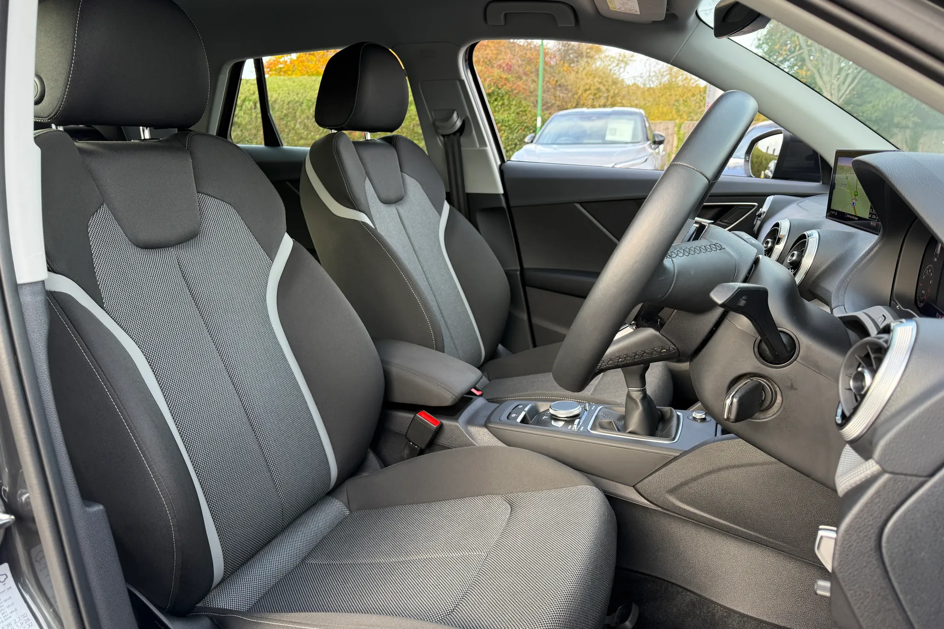 Audi Q2 thumbnail image number 22