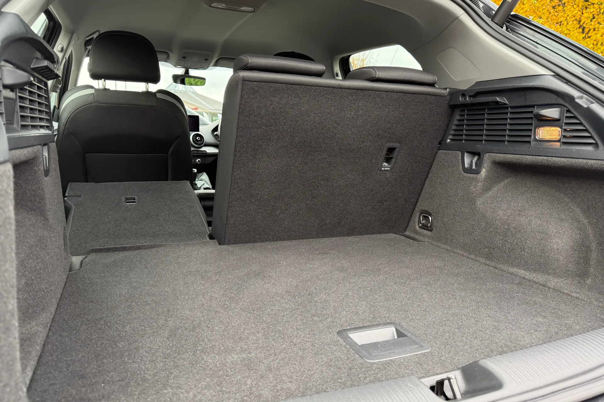 Audi Q2 thumbnail image number 30