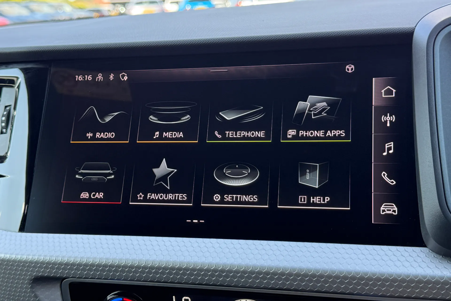 Audi A1 thumbnail image number 12