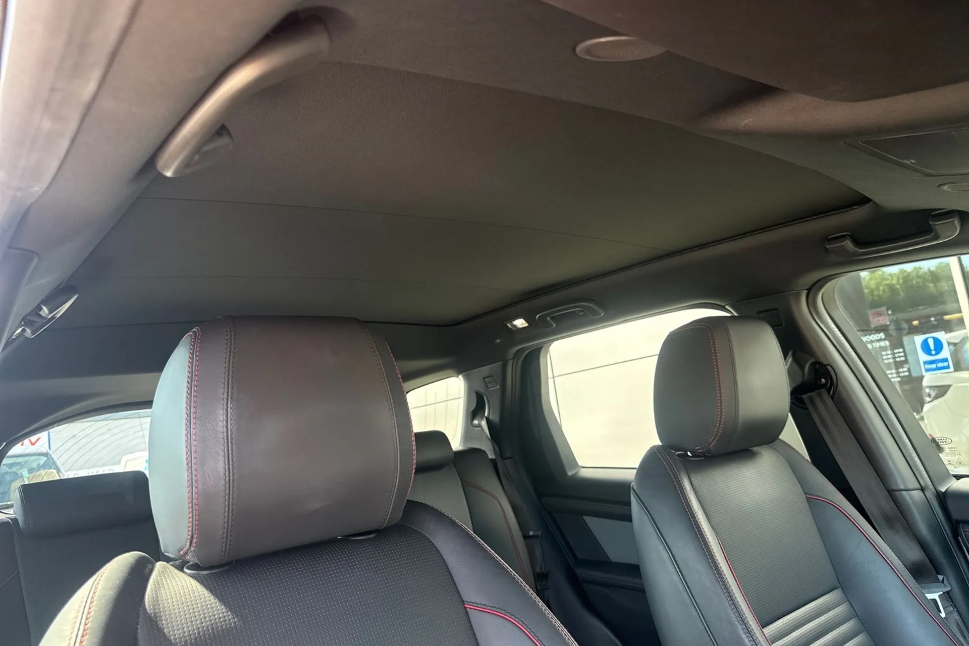 LAND ROVER DISCOVERY SPORT thumbnail image number 13