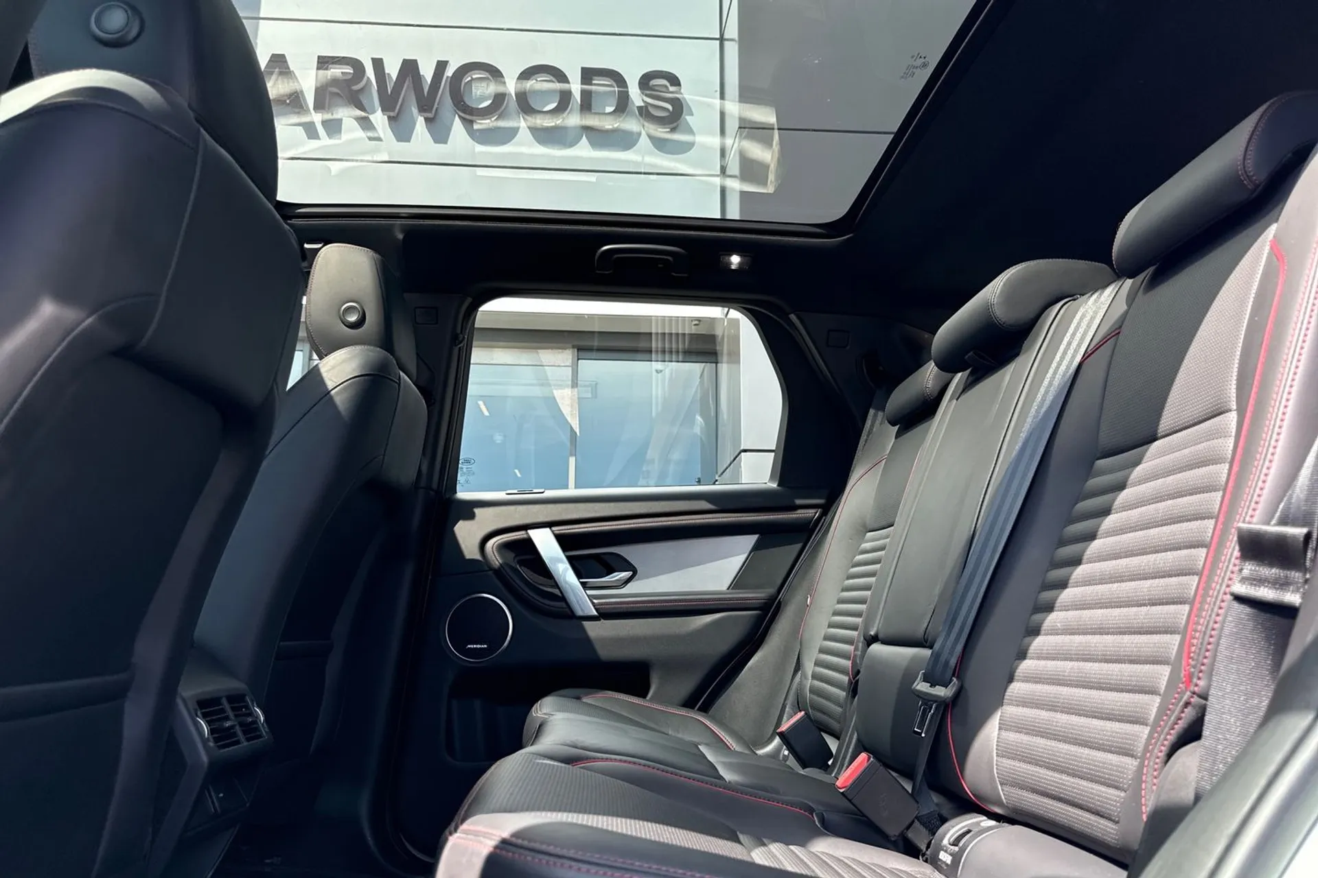 LAND ROVER DISCOVERY SPORT thumbnail image number 49