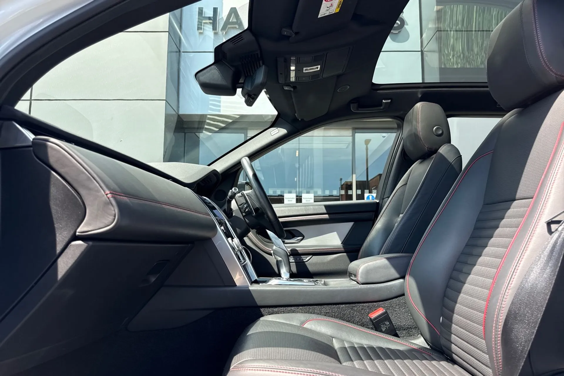LAND ROVER DISCOVERY SPORT thumbnail image number 46