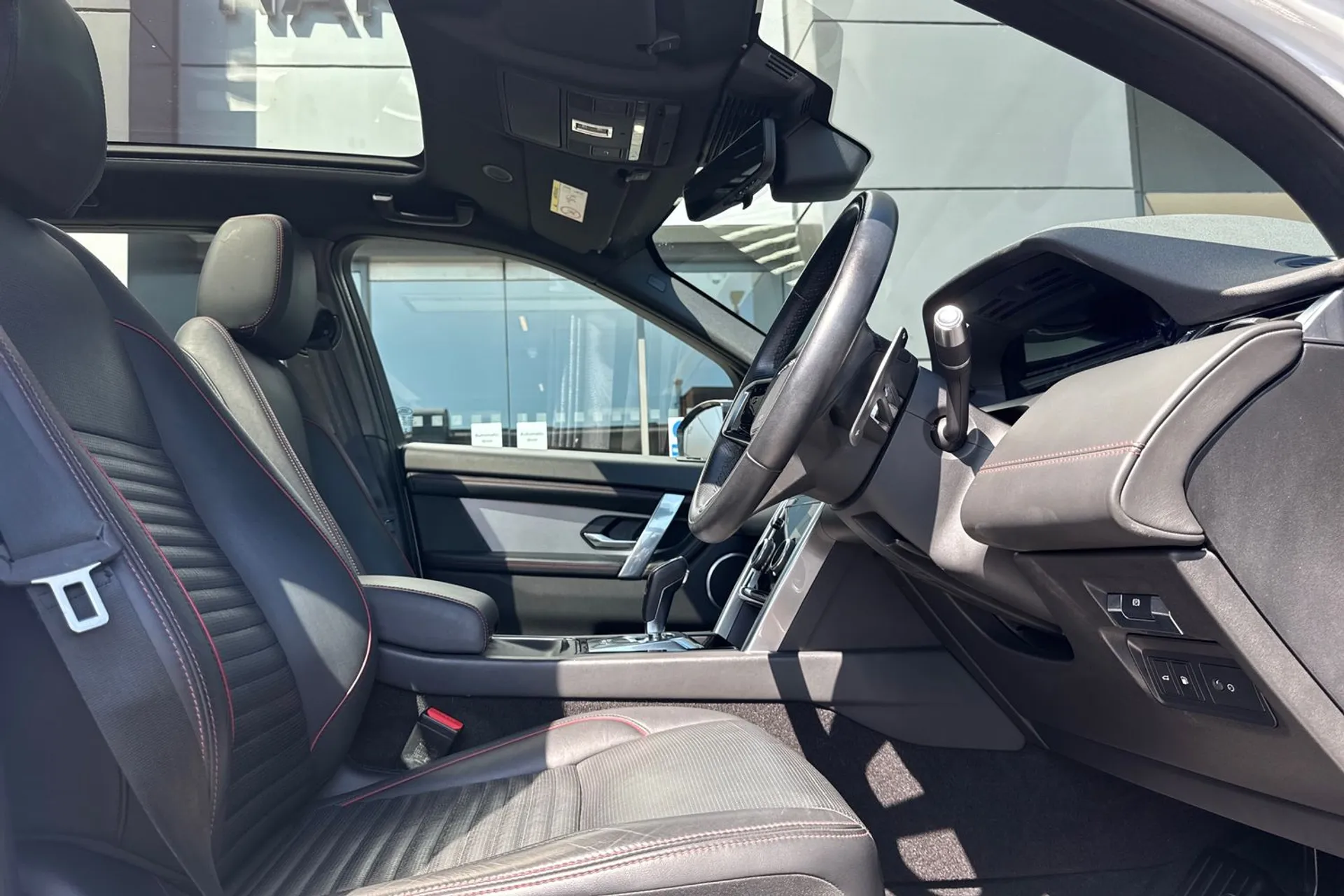 LAND ROVER DISCOVERY SPORT thumbnail image number 23