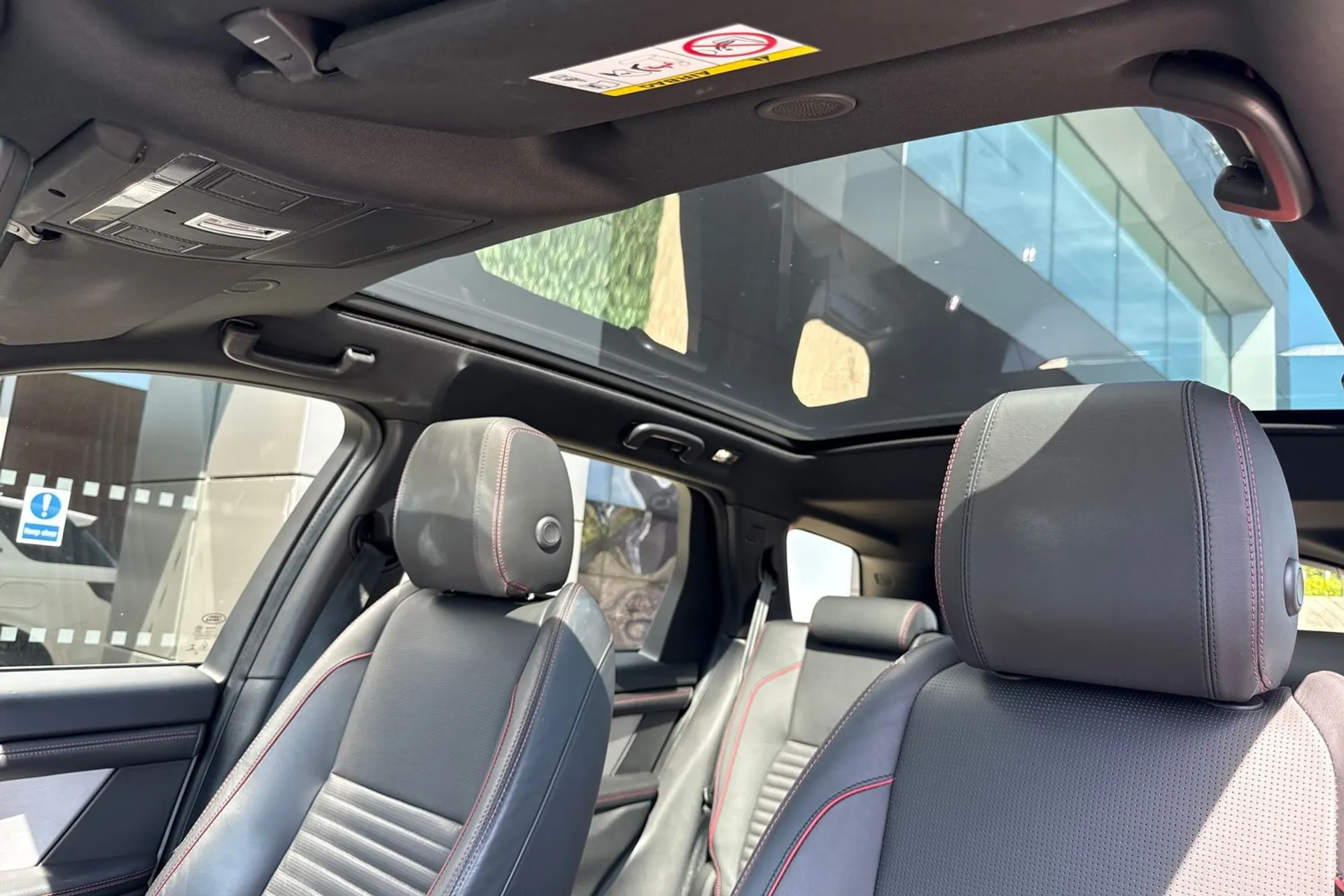 LAND ROVER DISCOVERY SPORT thumbnail image number 48