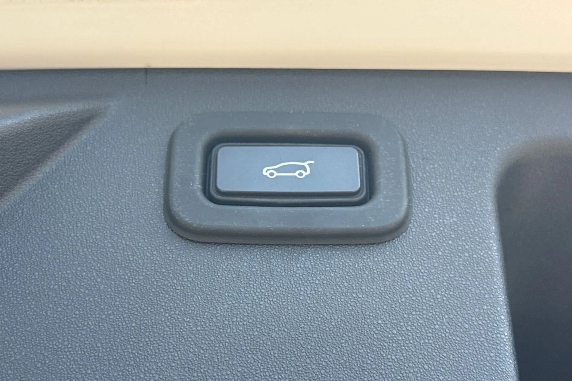 LAND ROVER DISCOVERY SPORT thumbnail image number 42