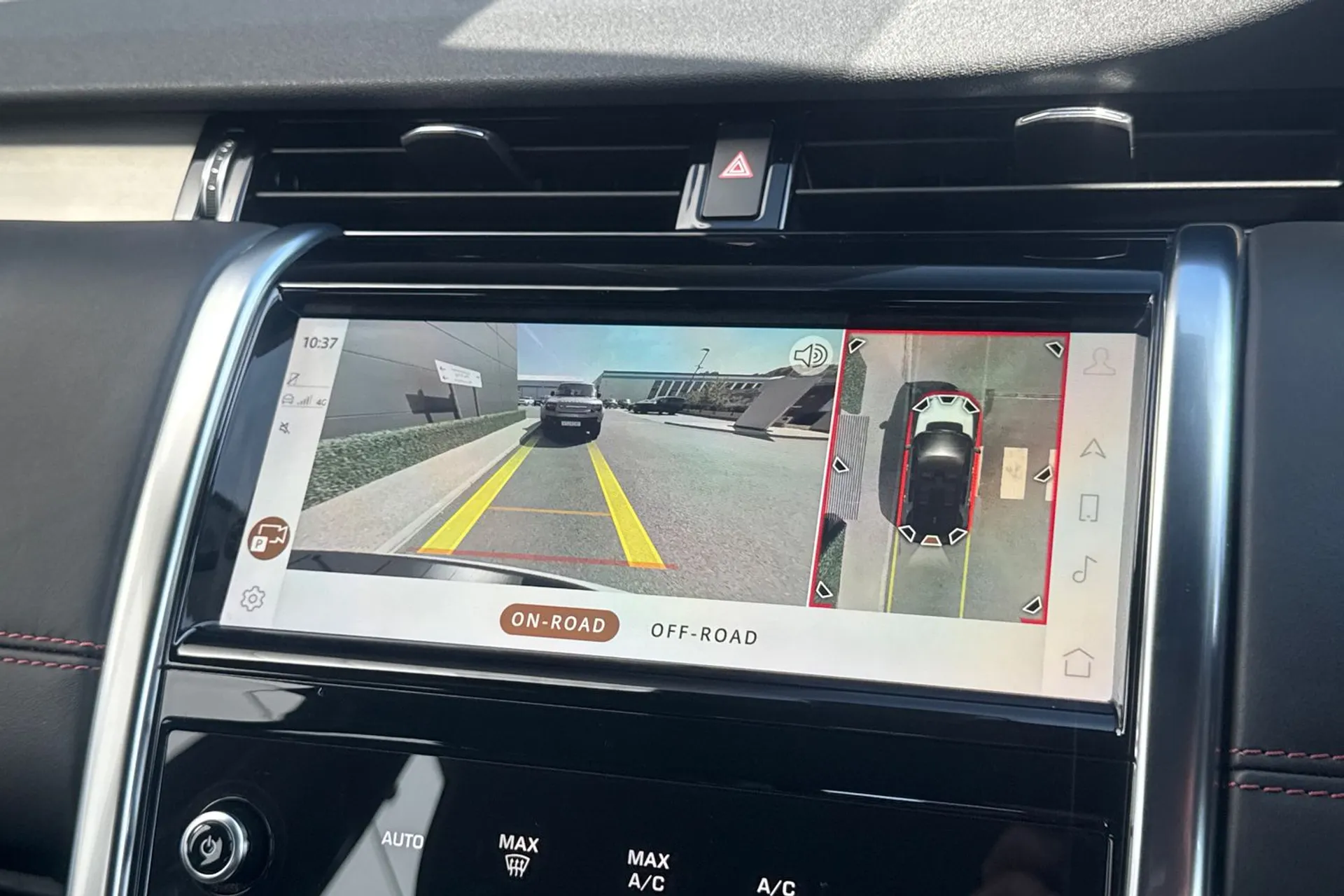 LAND ROVER DISCOVERY SPORT thumbnail image number 5