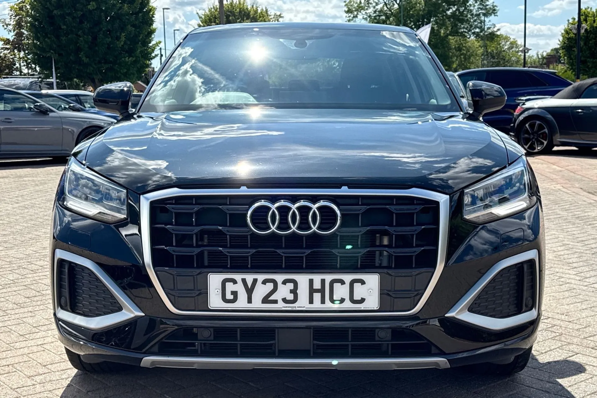 Audi Q2 thumbnail image number 23