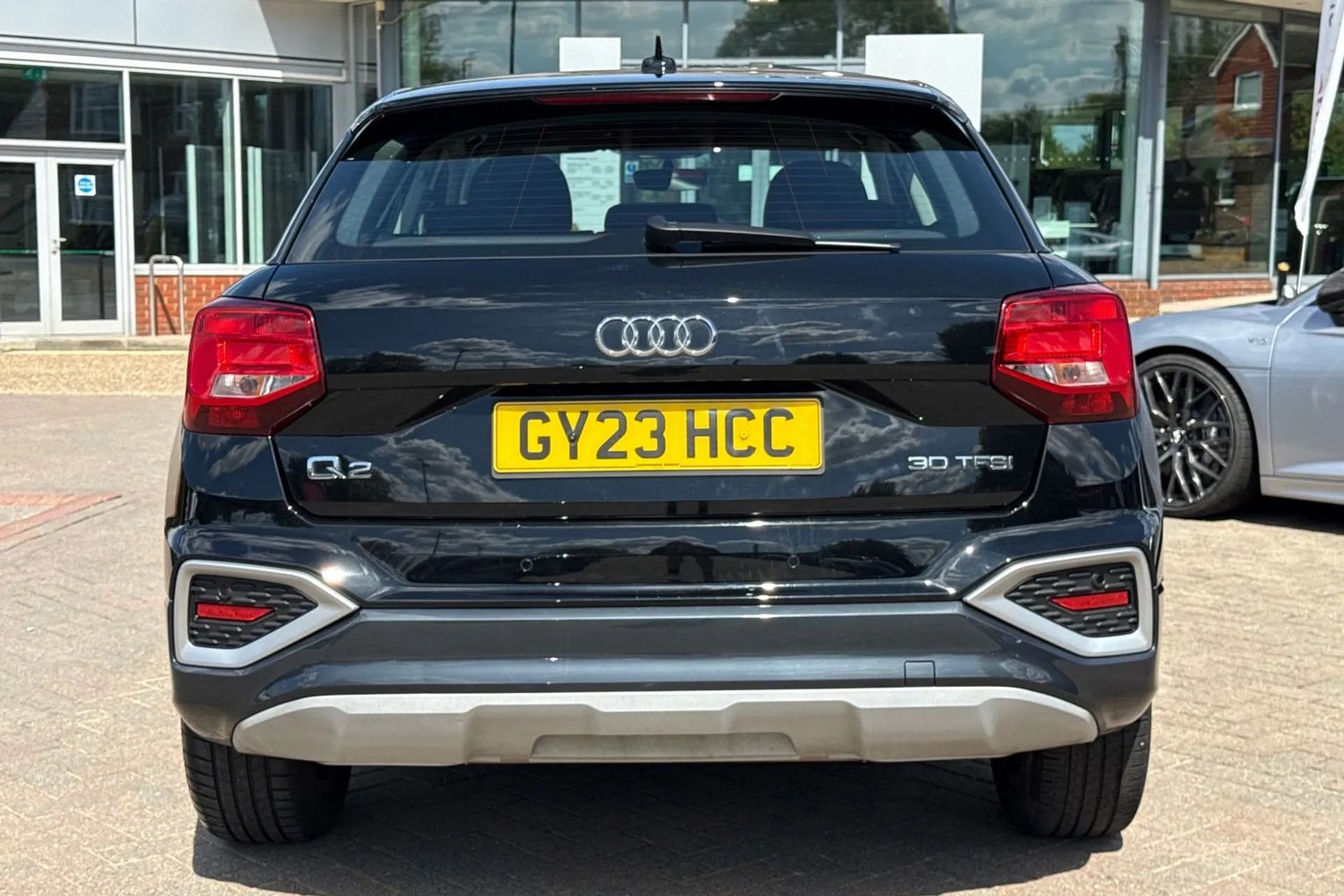 Audi Q2 thumbnail image number 5