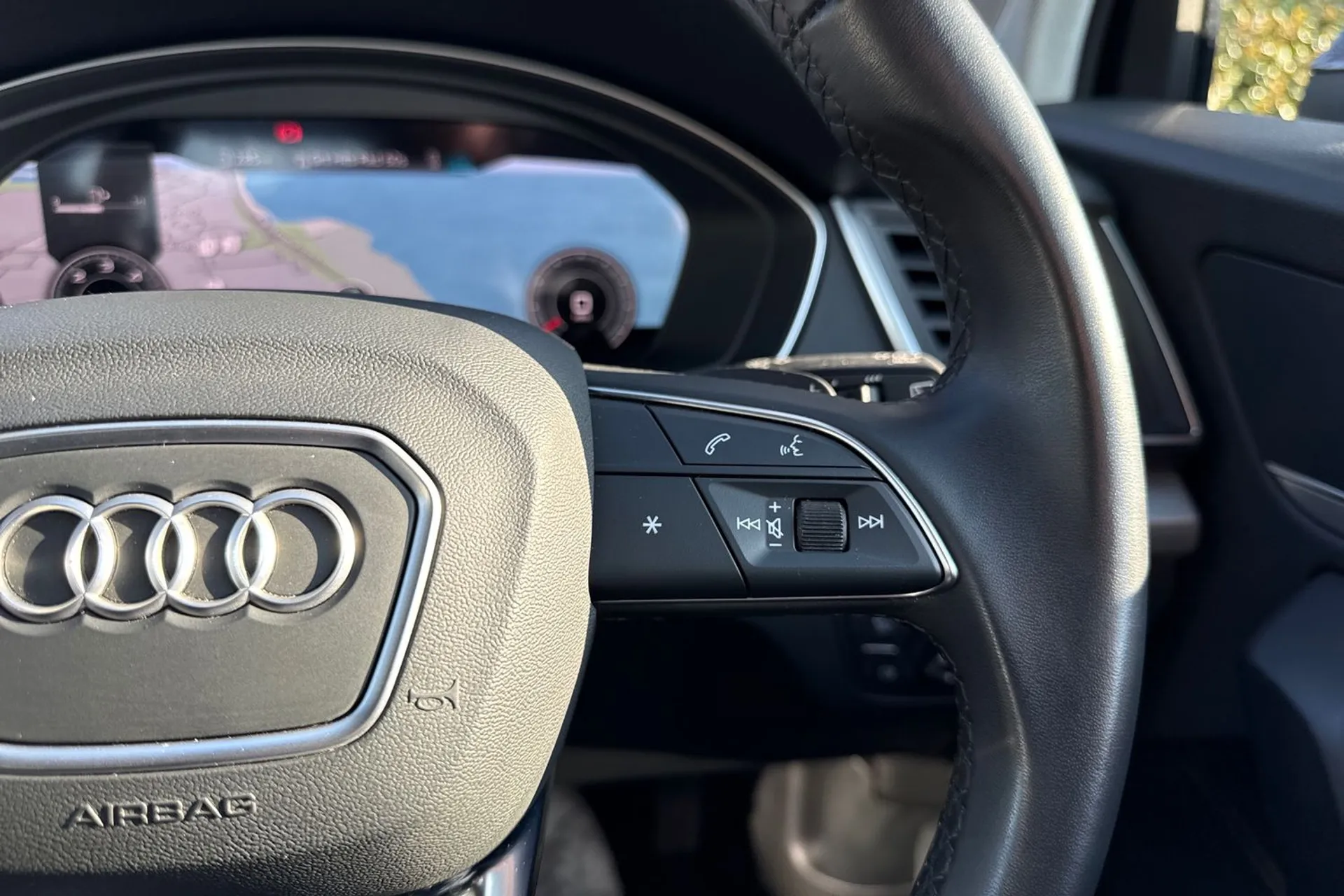 Audi Q5 thumbnail image number 54