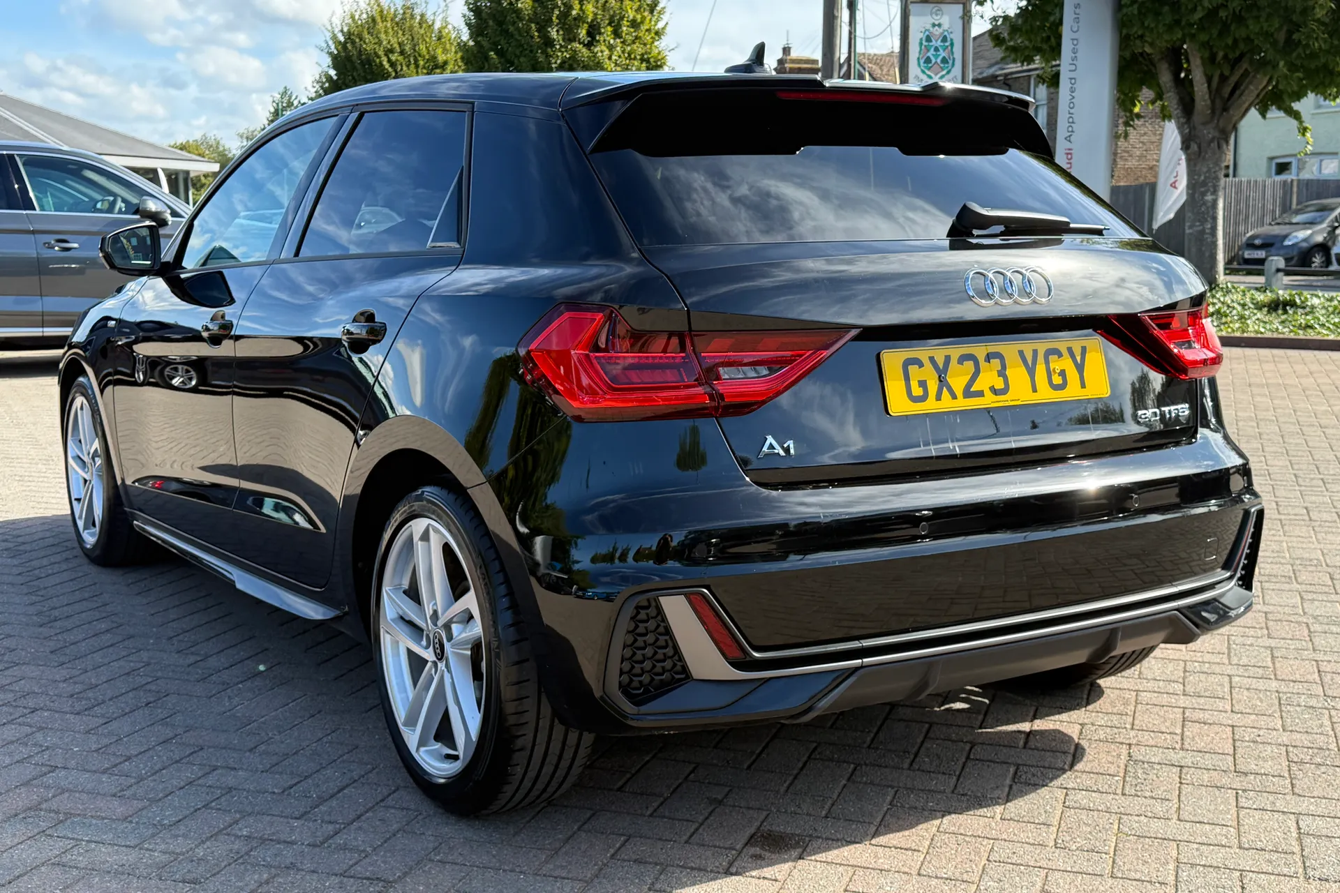 Audi A1 thumbnail image number 10