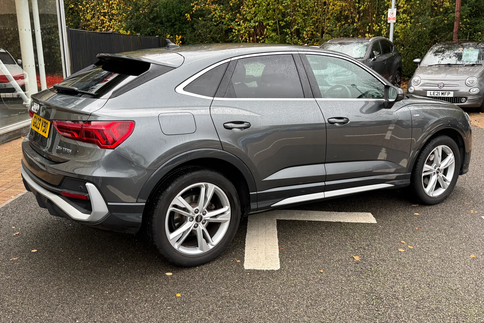 Audi Q3 thumbnail image number 7