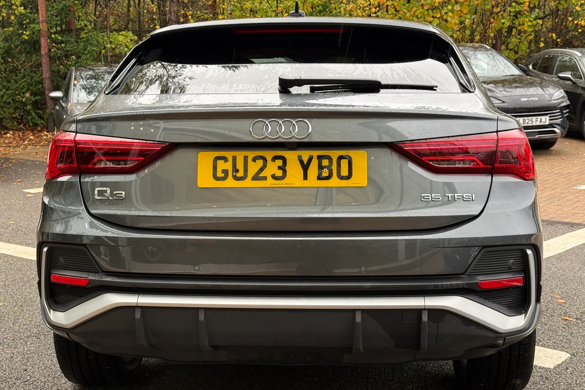 Audi Q3 thumbnail image number 8