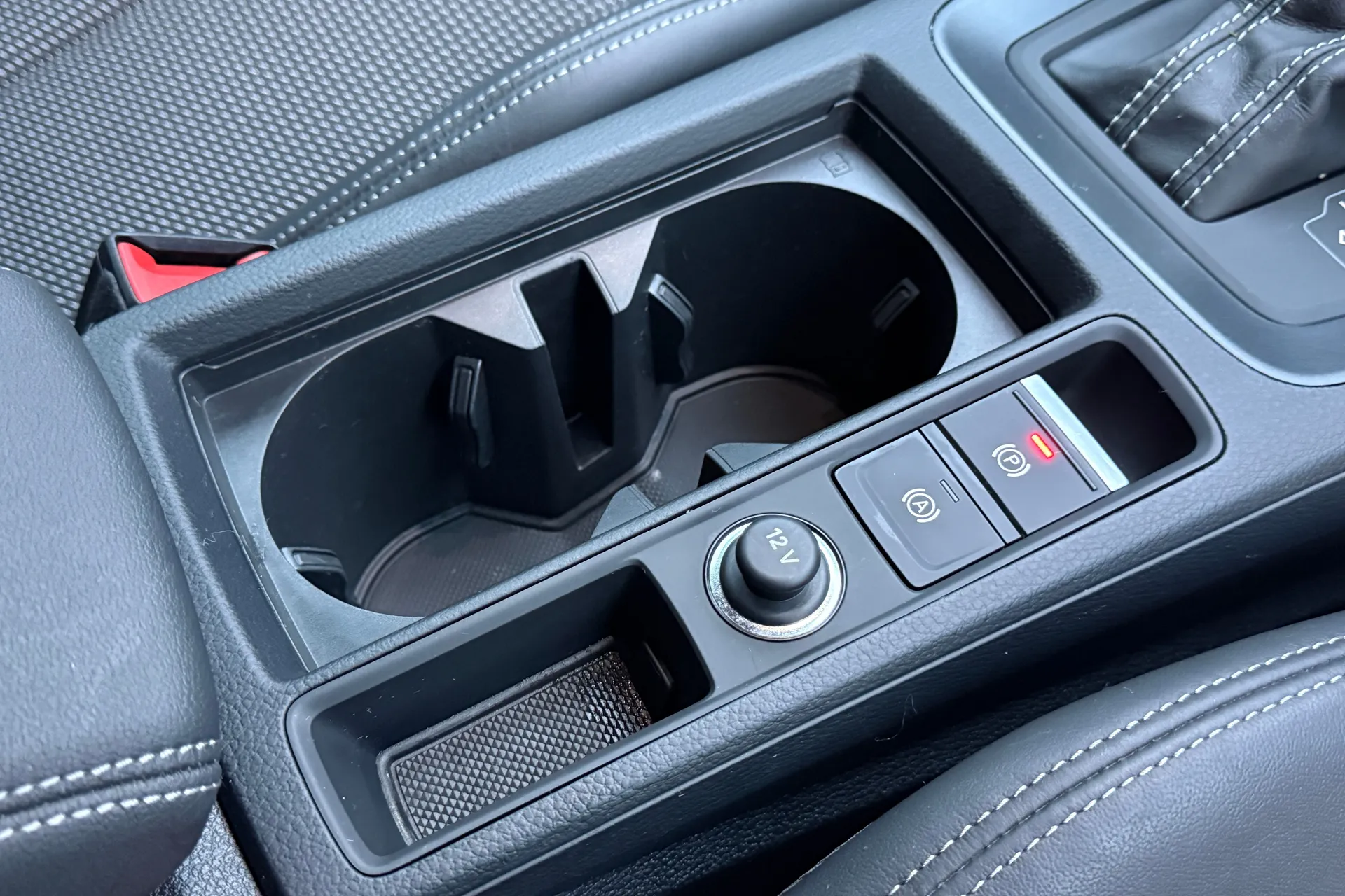 Audi Q3 thumbnail image number 42