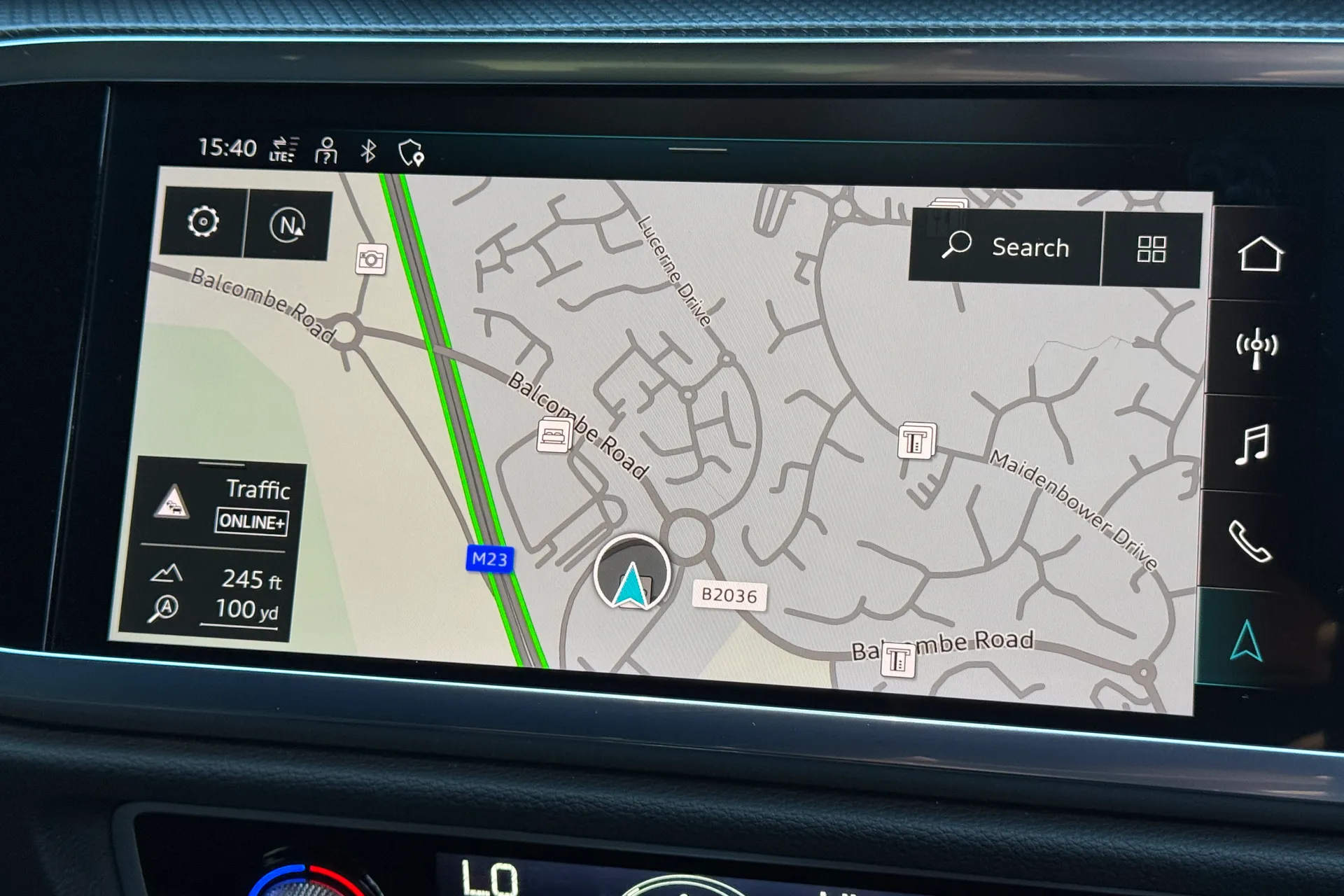 Audi Q3 thumbnail image number 6