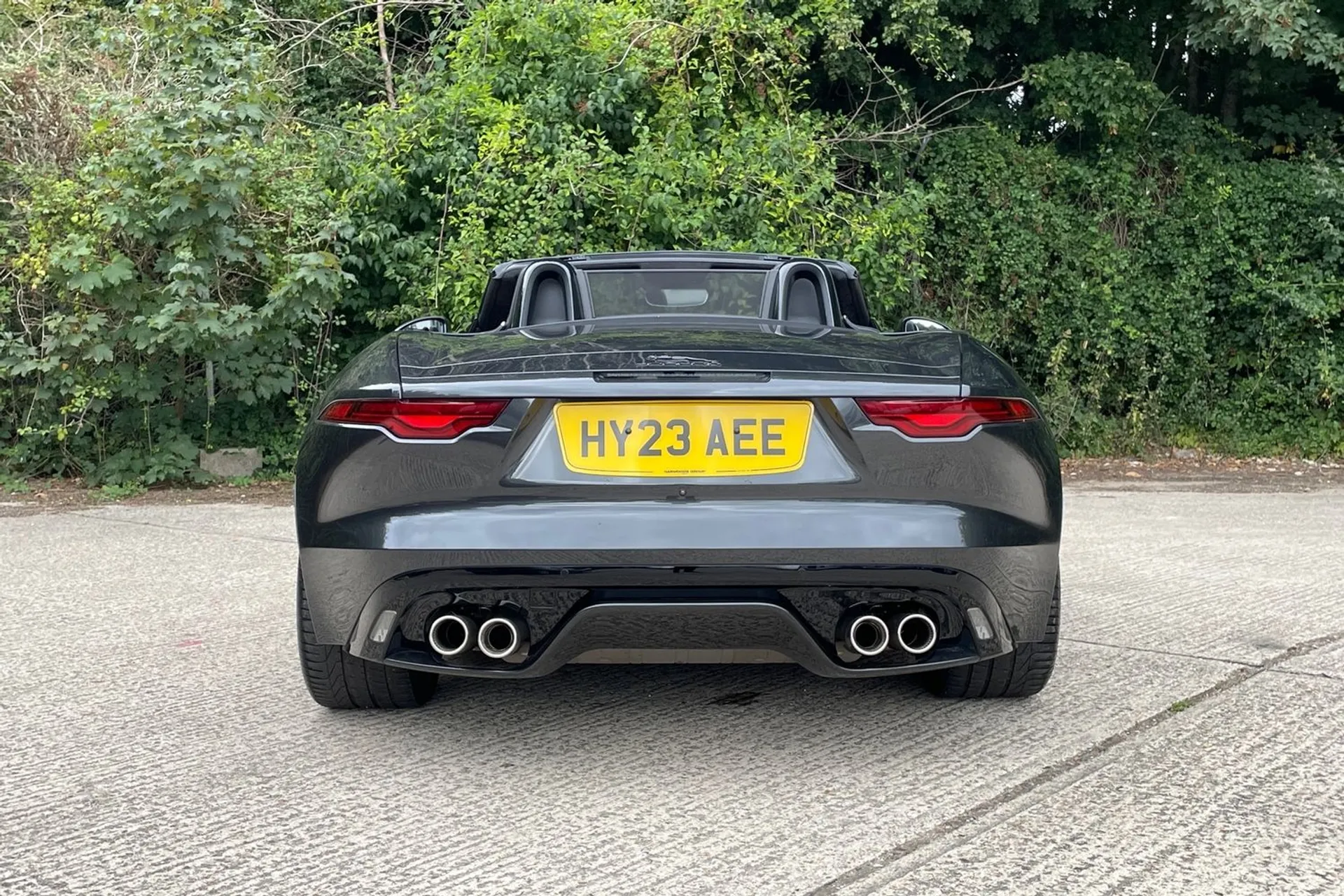 Jaguar F-TYPE thumbnail image number 7