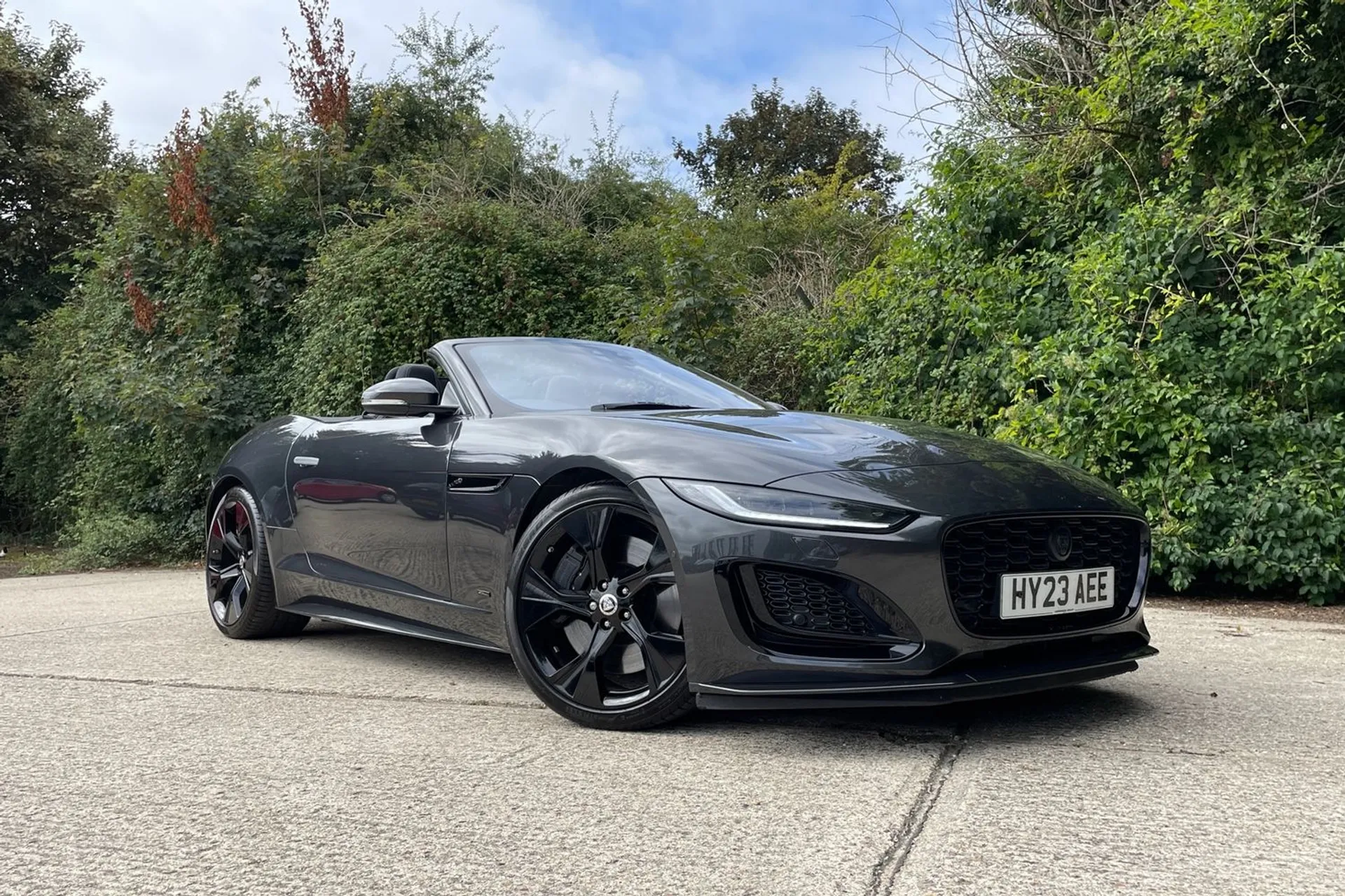 Jaguar F-TYPE focused image