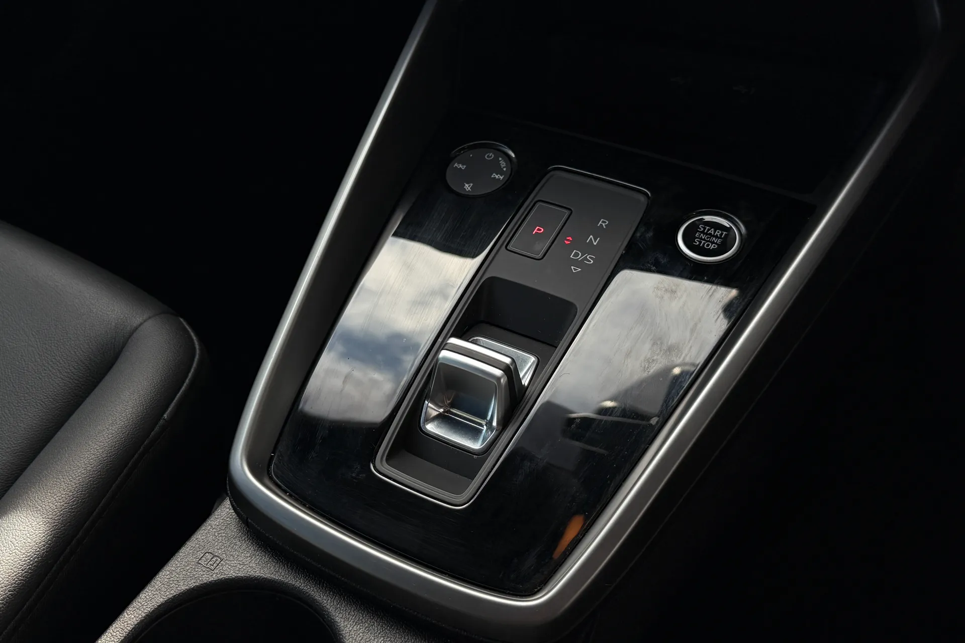 Audi A3 thumbnail image number 22
