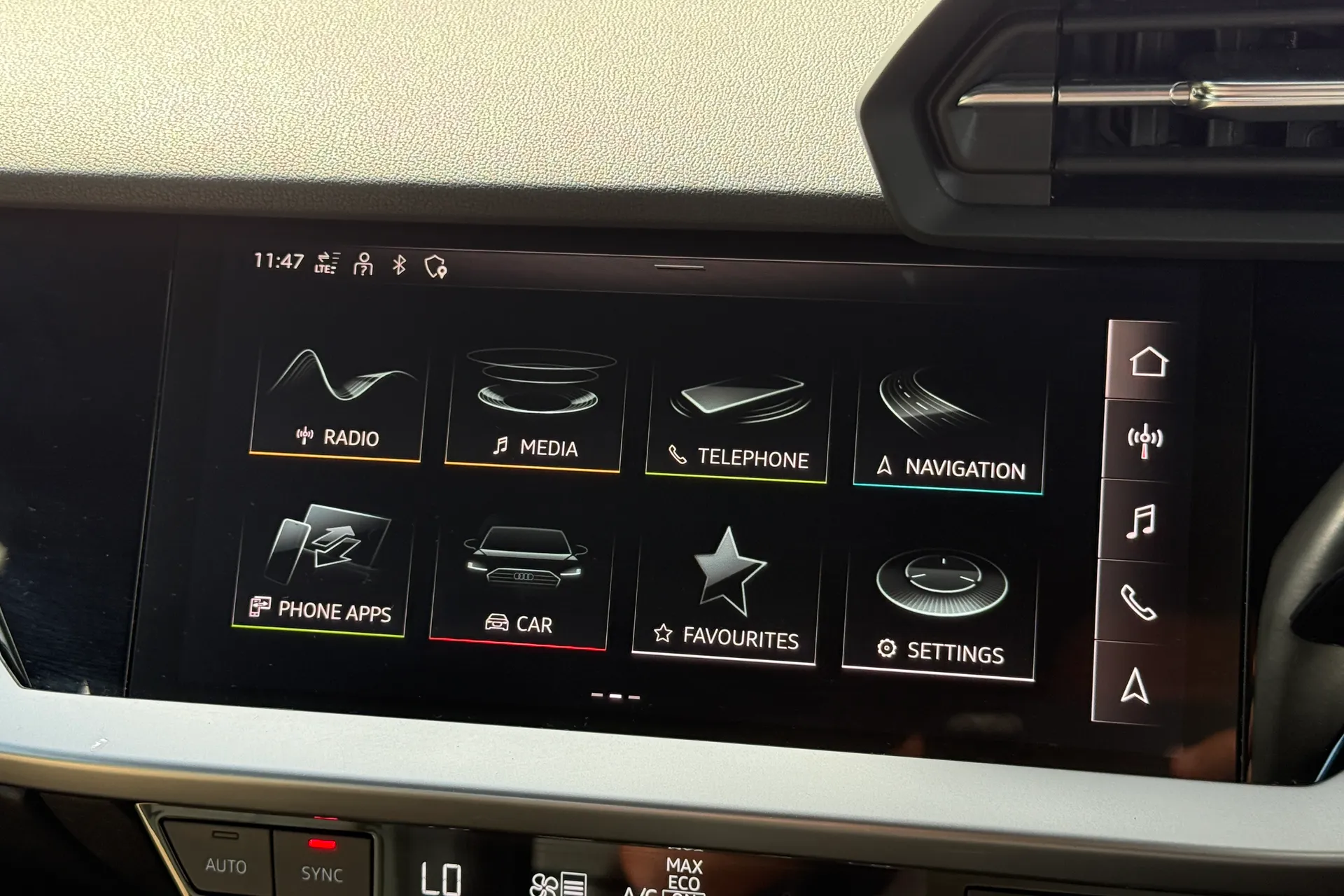 Audi A3 thumbnail image number 14
