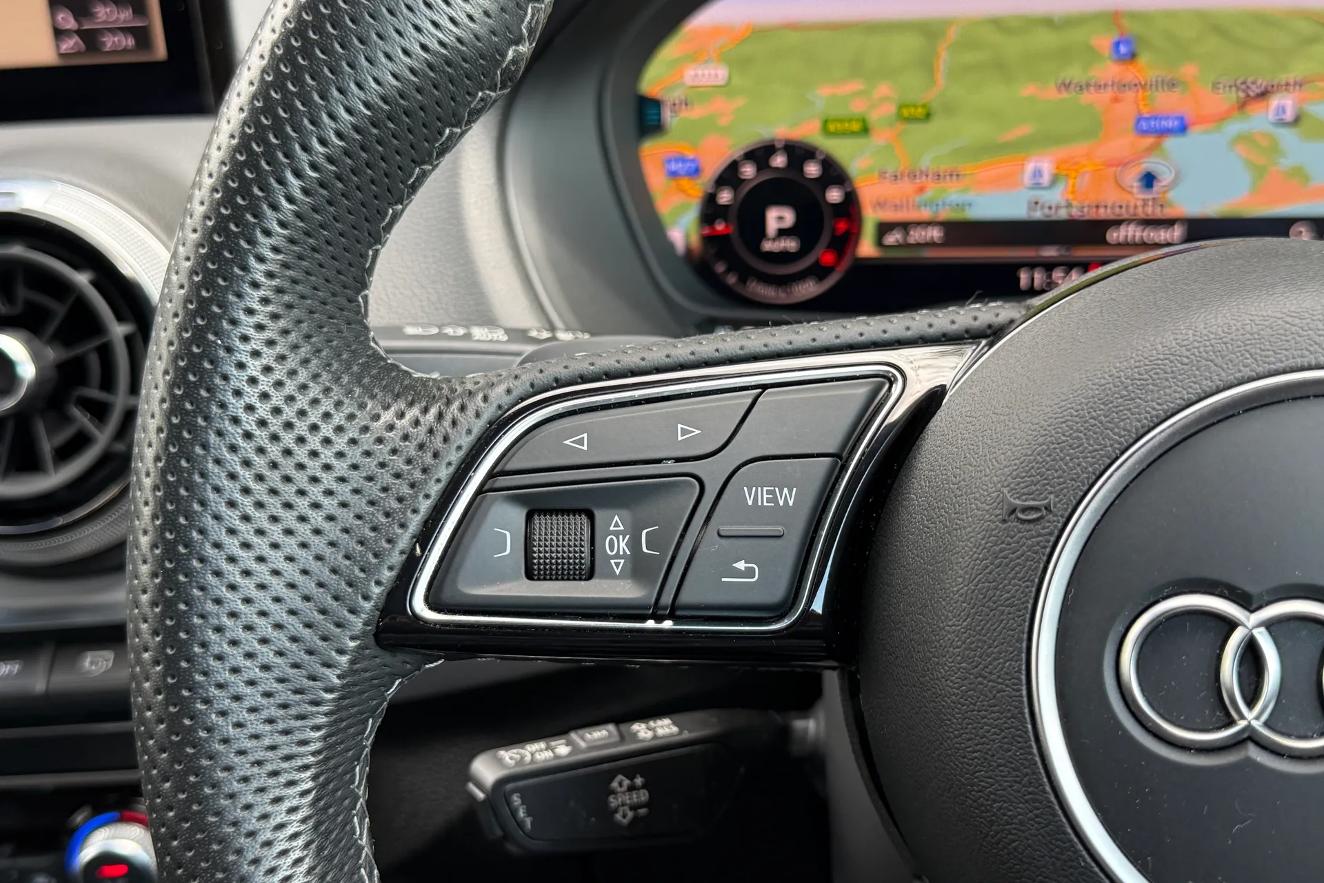 Audi Q2 thumbnail image number 56