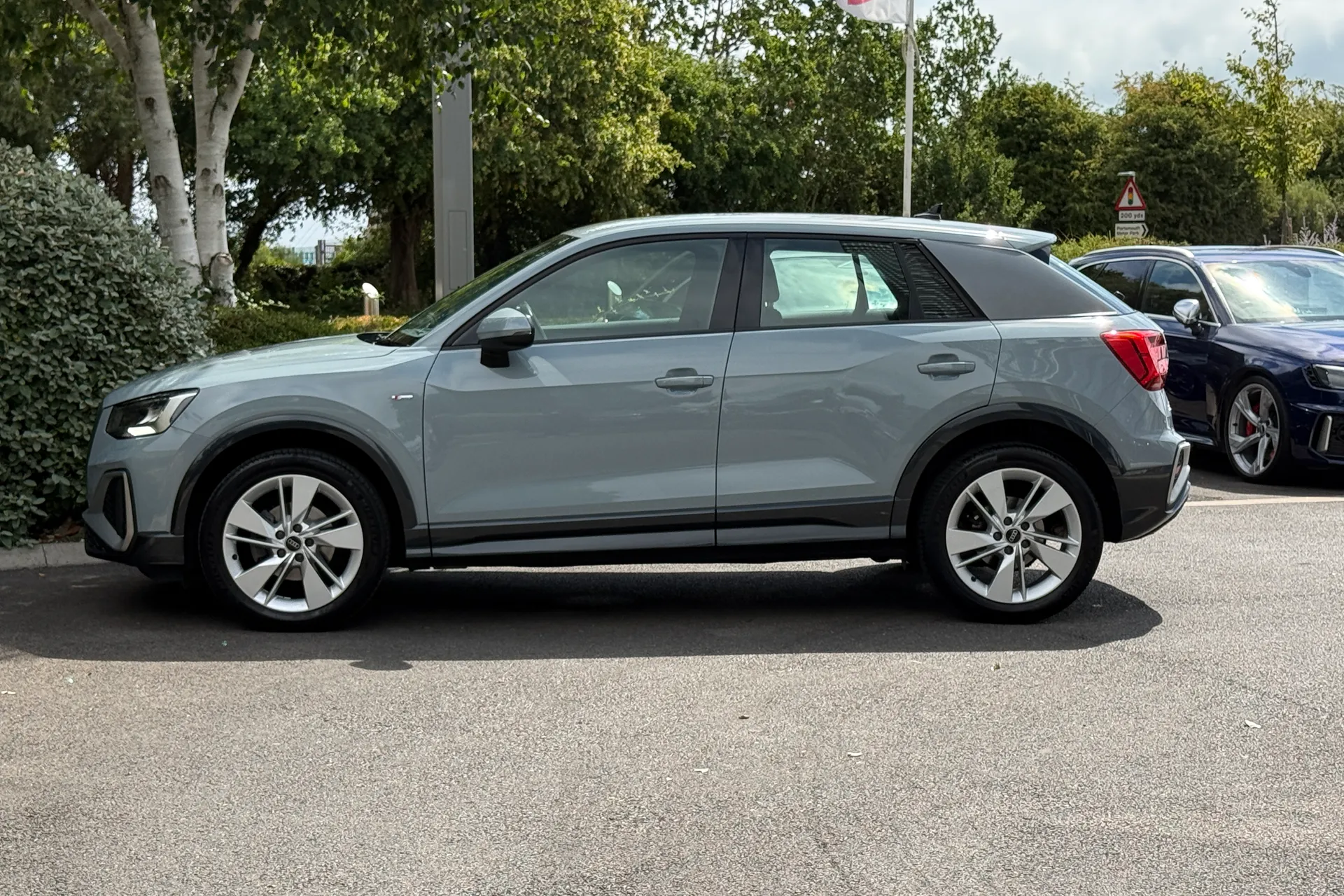 Audi Q2 thumbnail image number 31
