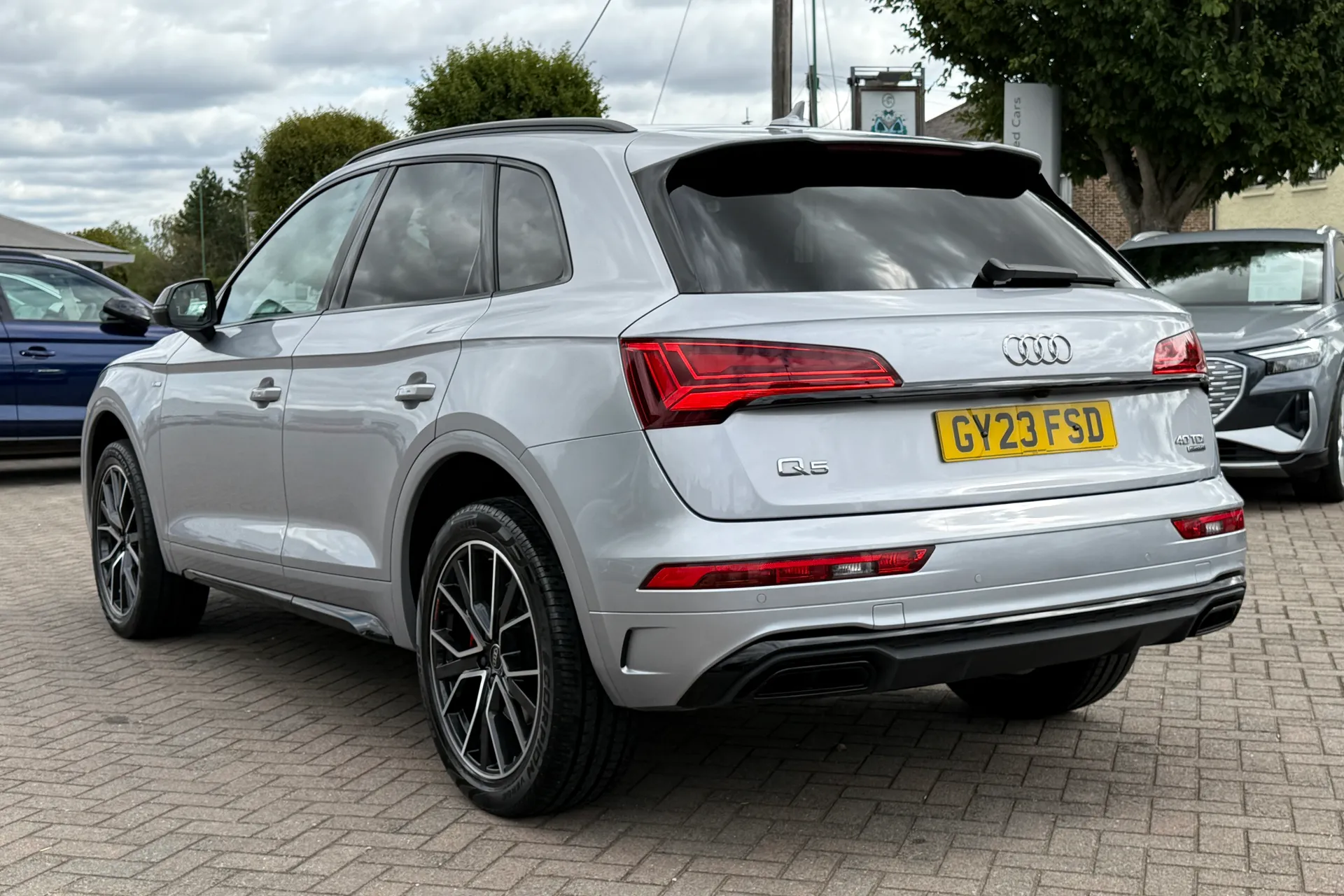 Audi Q5 thumbnail image number 39
