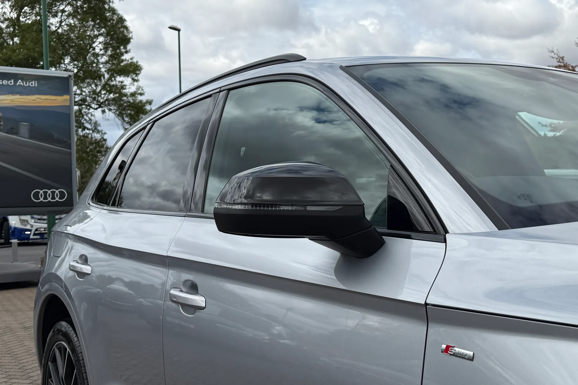 Audi Q5 thumbnail image number 55