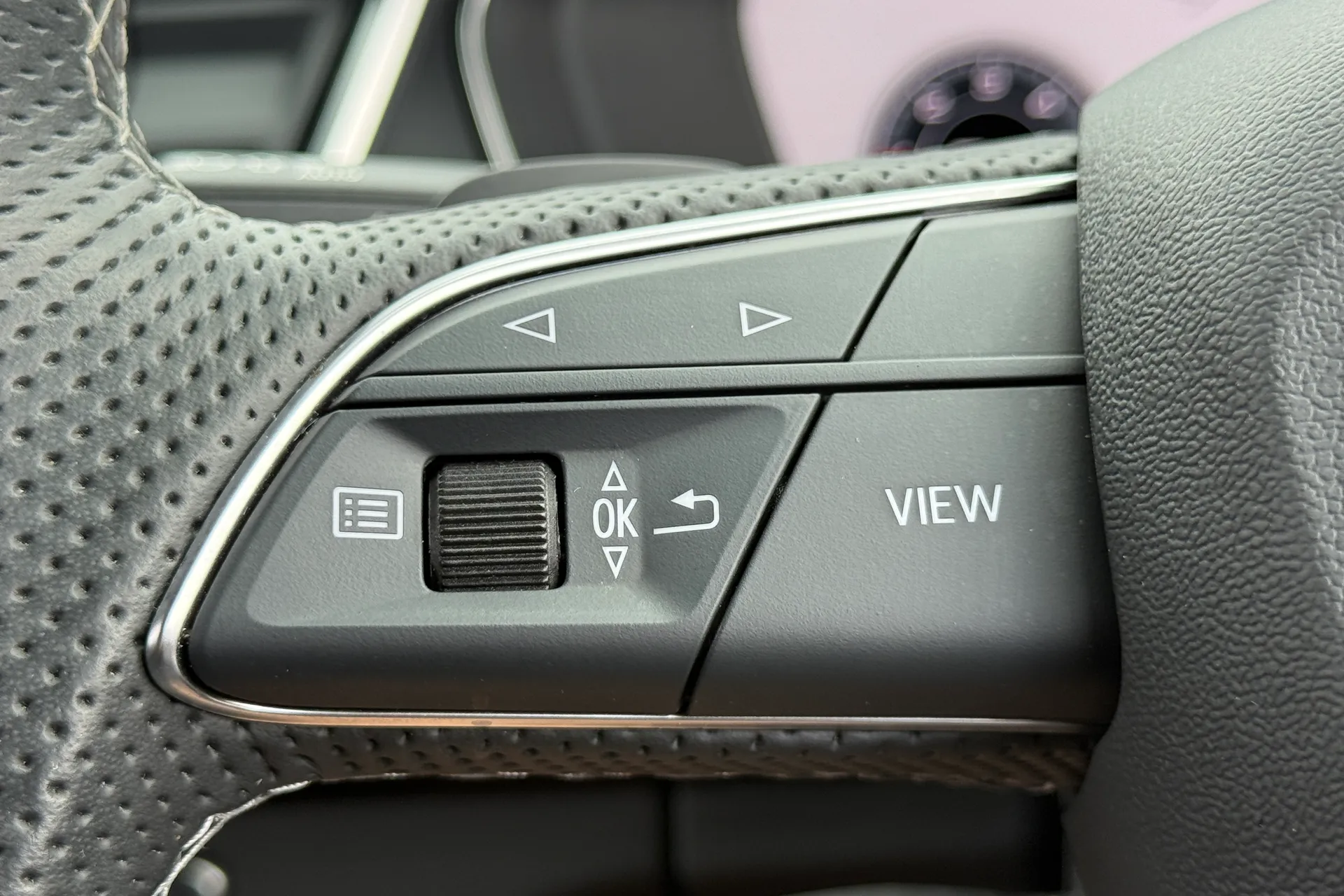 Audi Q5 thumbnail image number 26