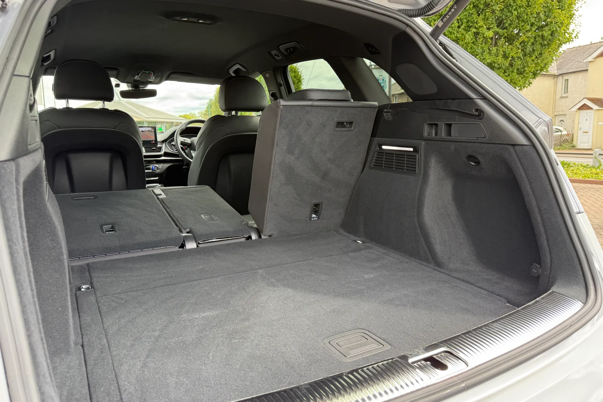 Audi Q5 thumbnail image number 41