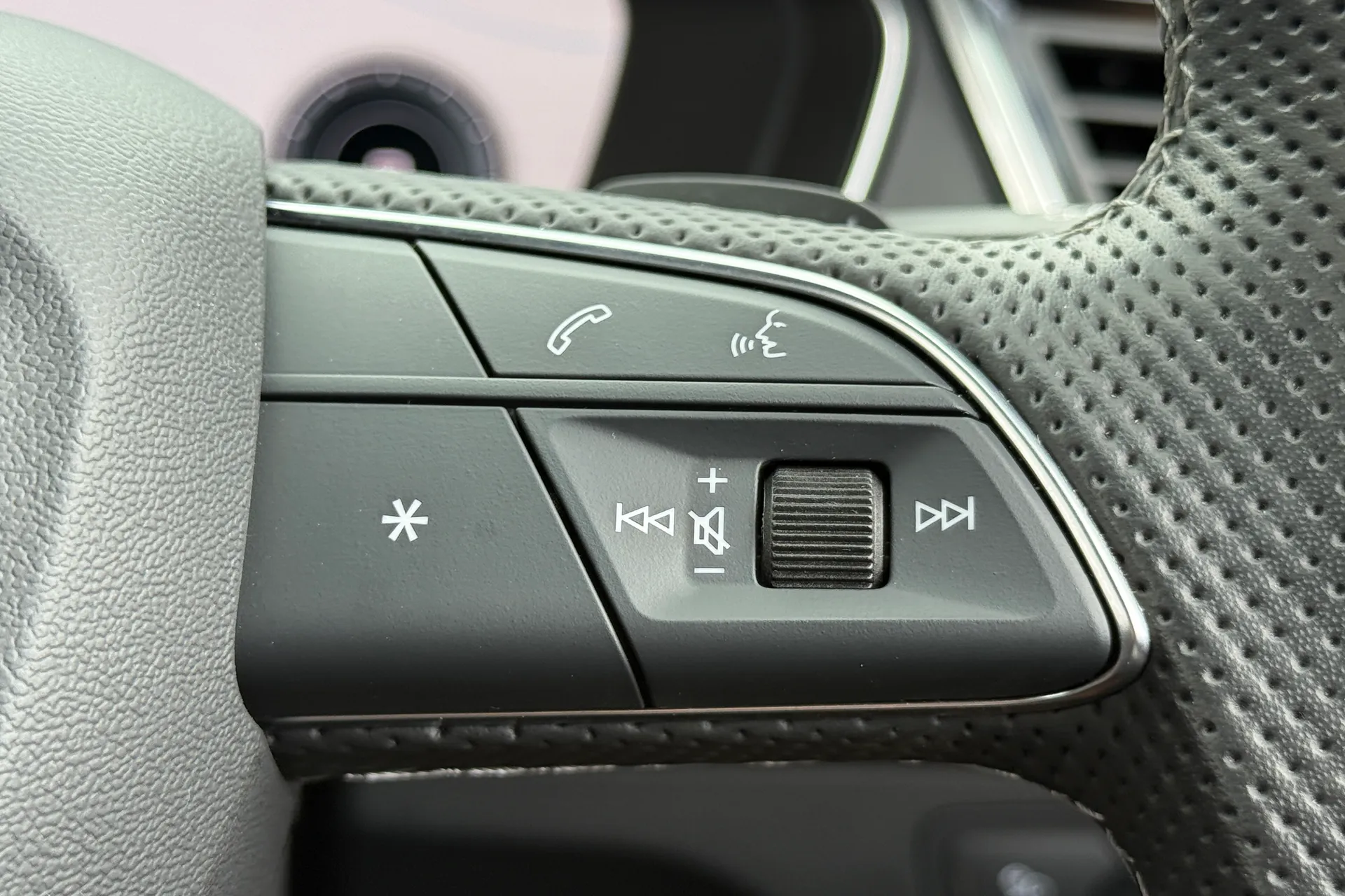 Audi Q5 thumbnail image number 27