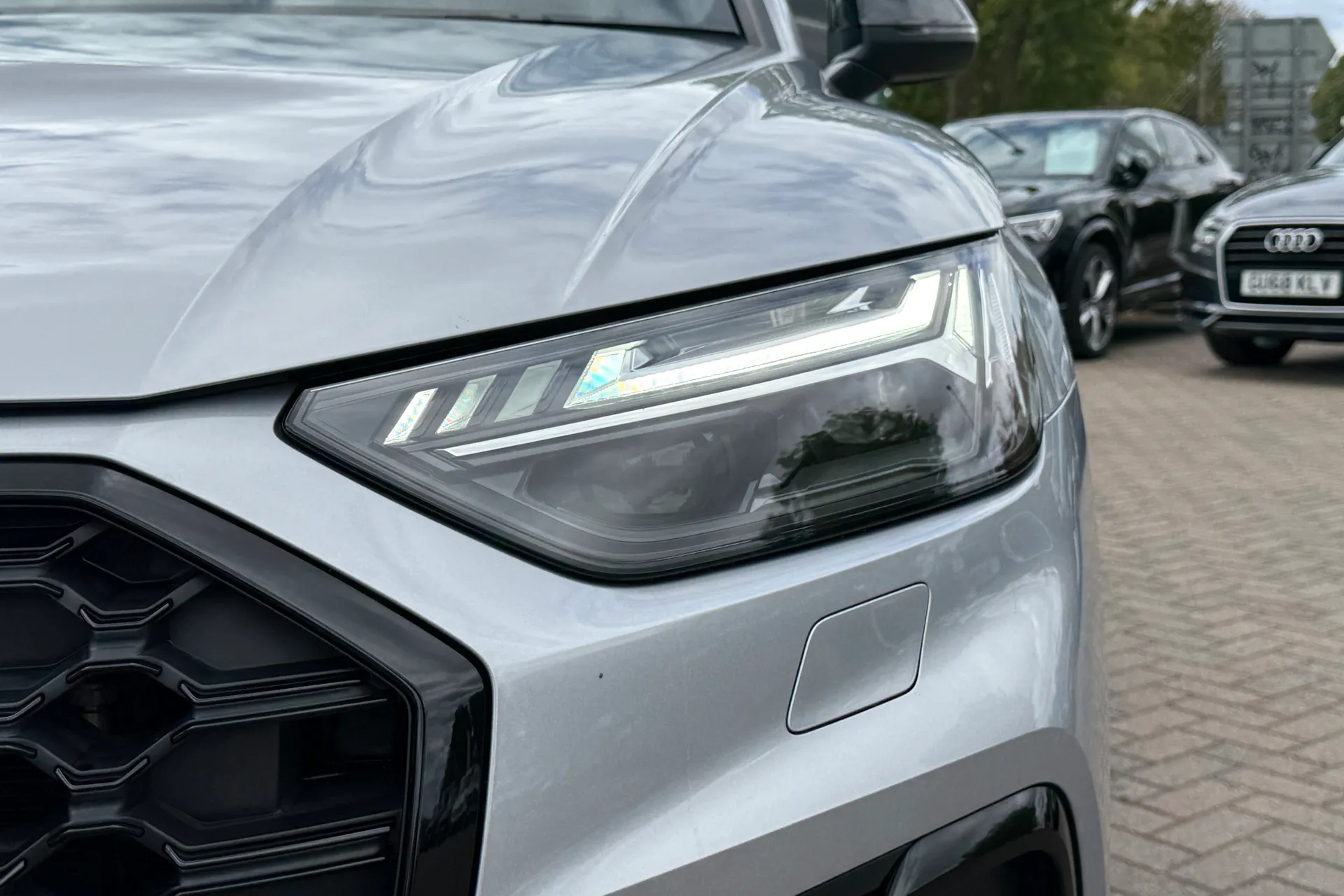 Audi Q5 thumbnail image number 59