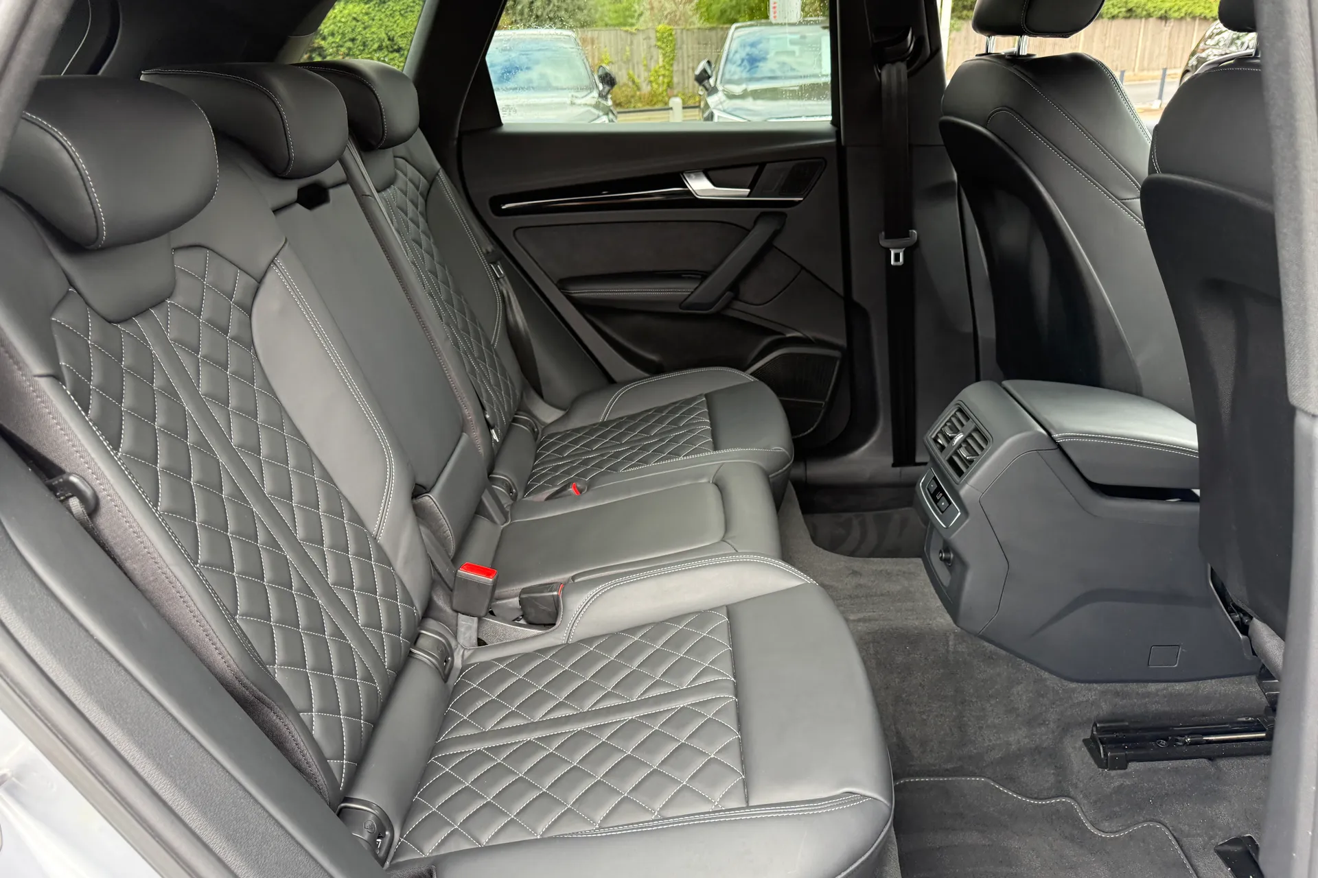 Audi Q5 thumbnail image number 50