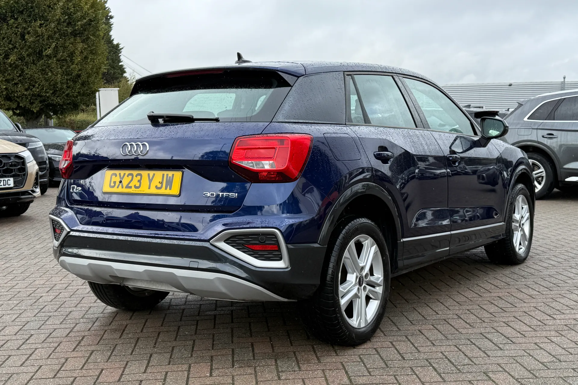 Audi Q2 thumbnail image number 32