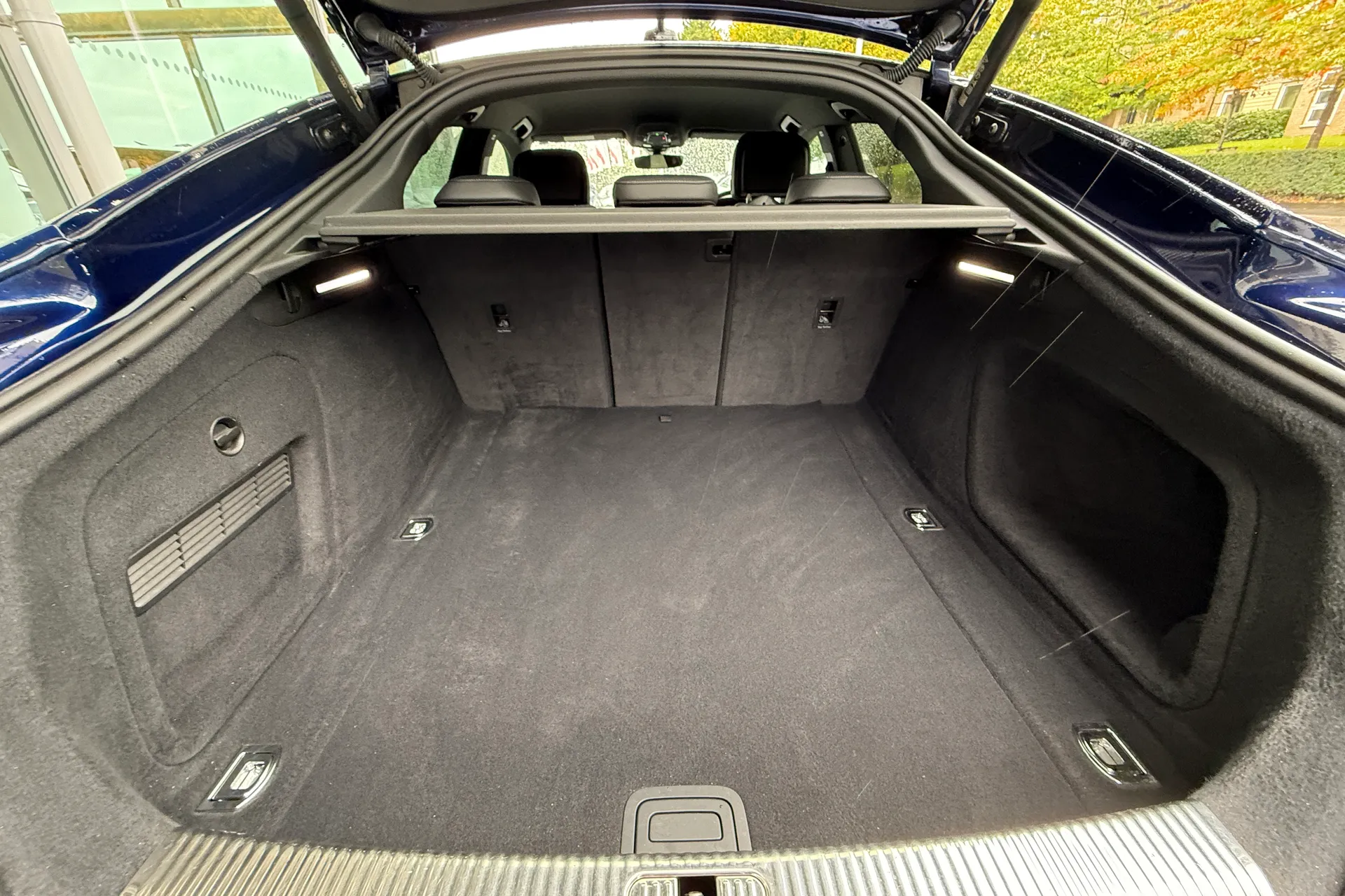 Audi A5 thumbnail image number 56