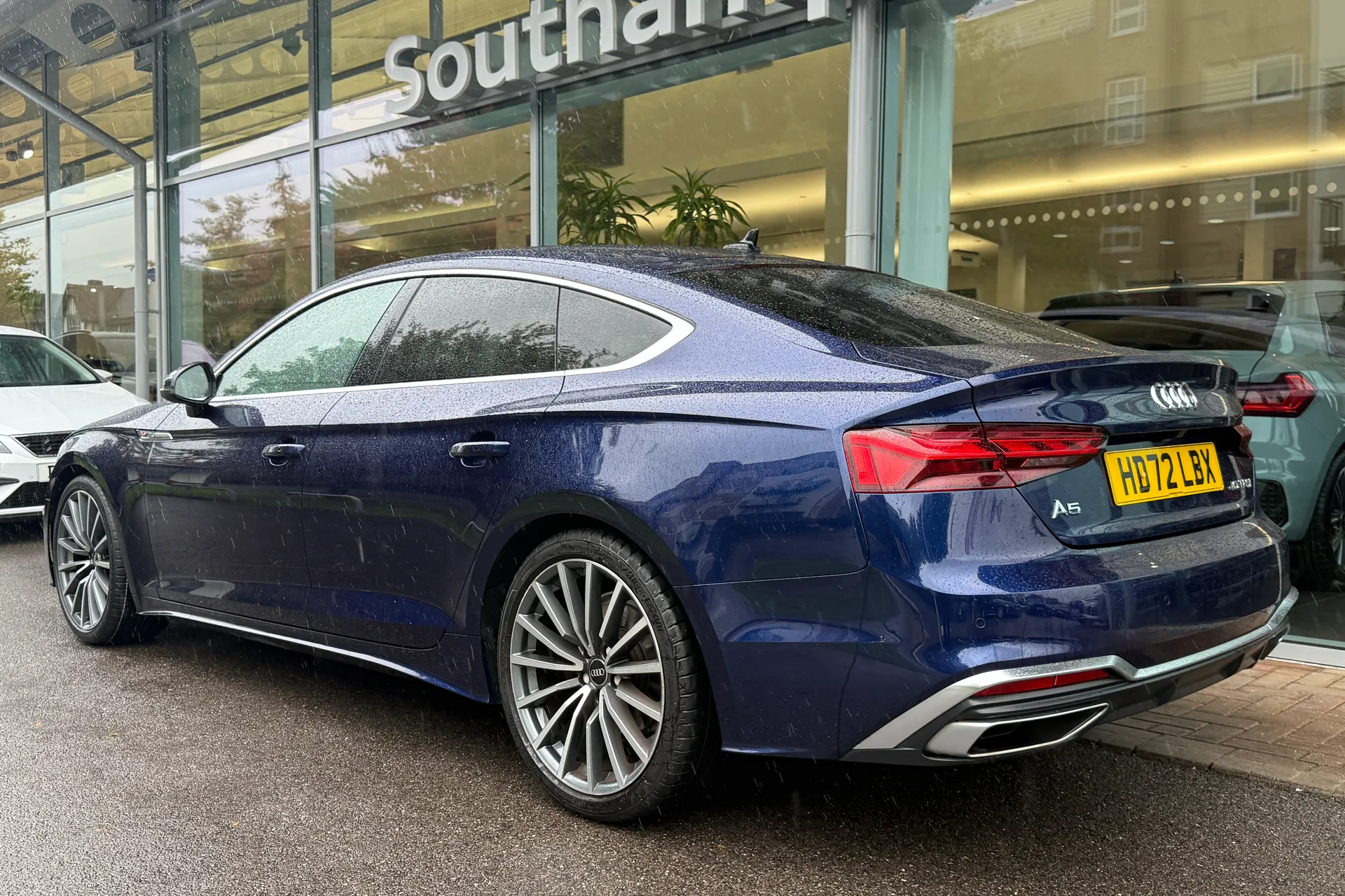 Audi A5 thumbnail image number 68