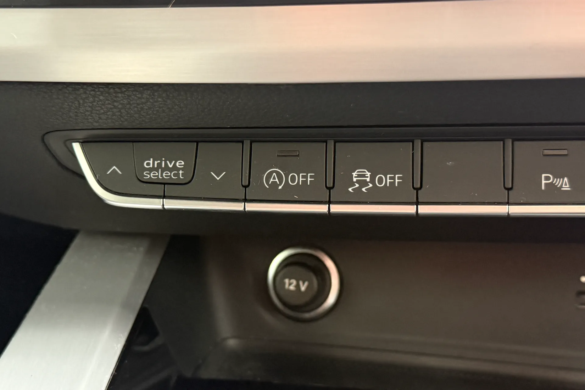 Audi A5 thumbnail image number 25