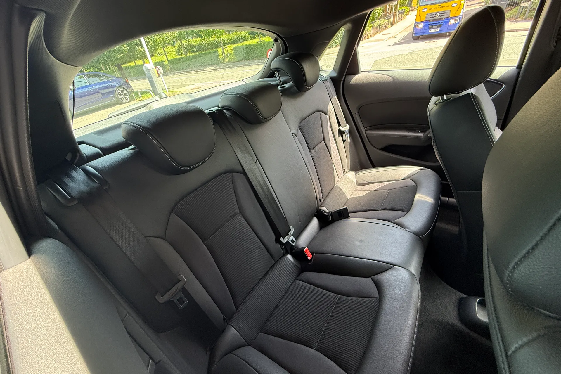 Audi A1 thumbnail image number 31