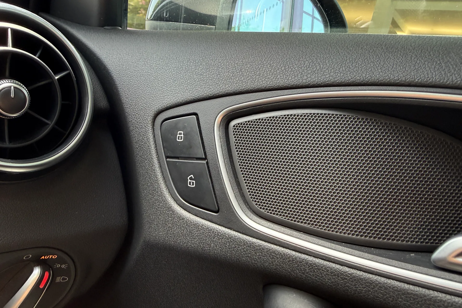Audi A1 thumbnail image number 21