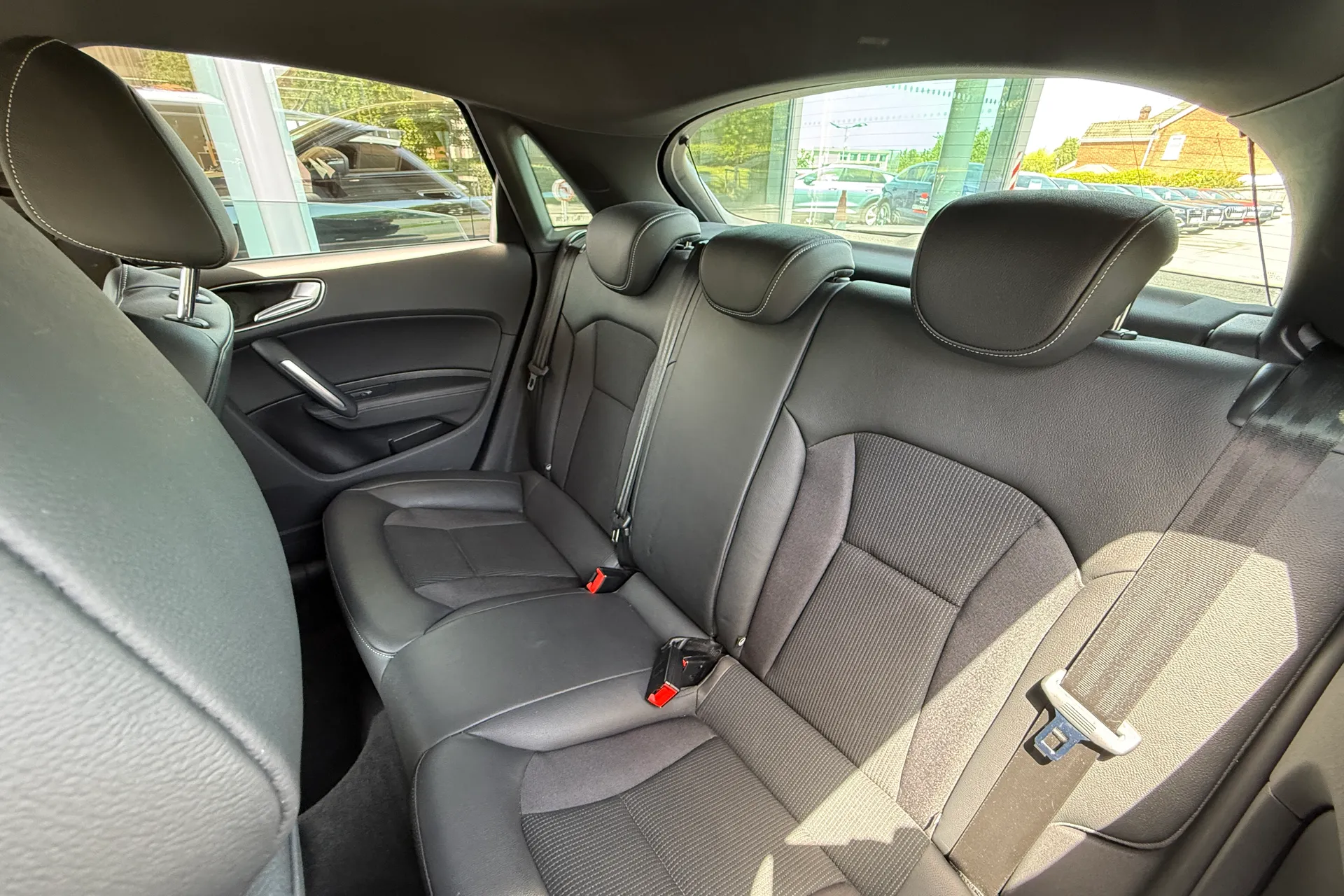 Audi A1 thumbnail image number 45