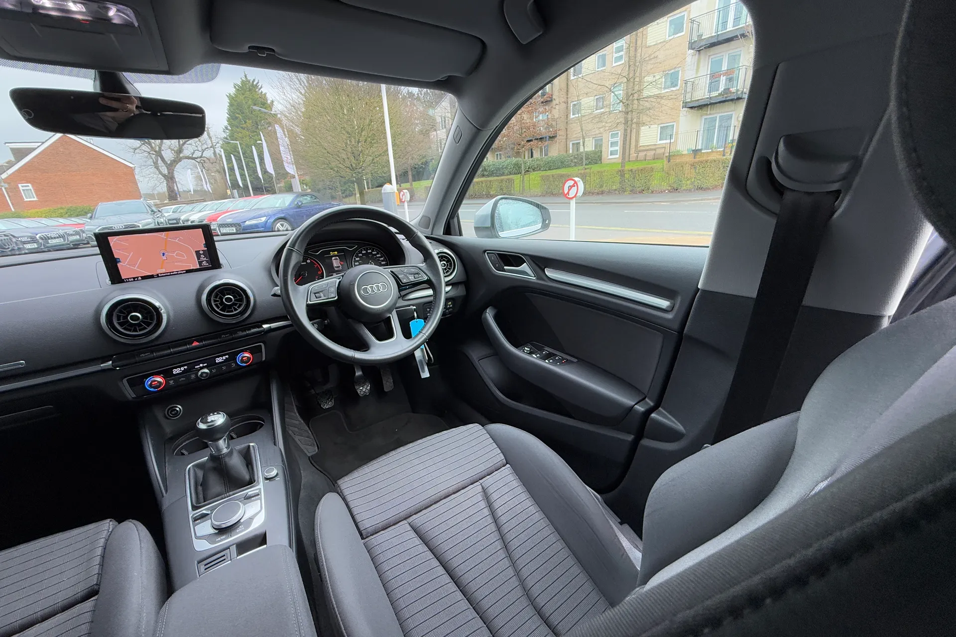 Audi A3 thumbnail image number 31