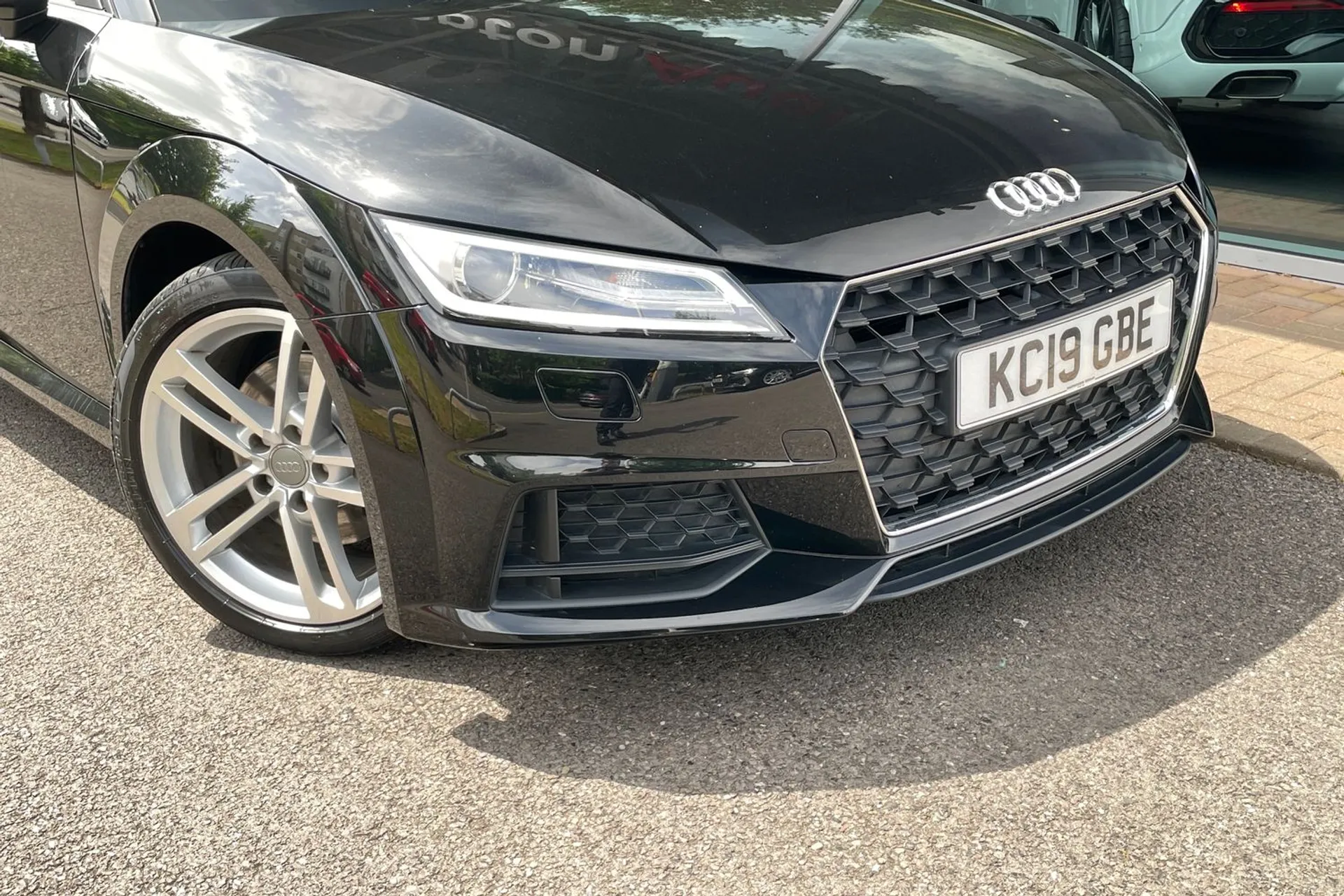 Audi TT thumbnail image number 14