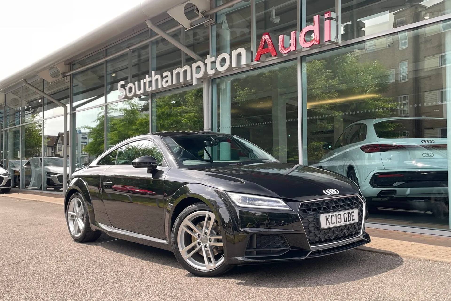 Audi TT focused image
