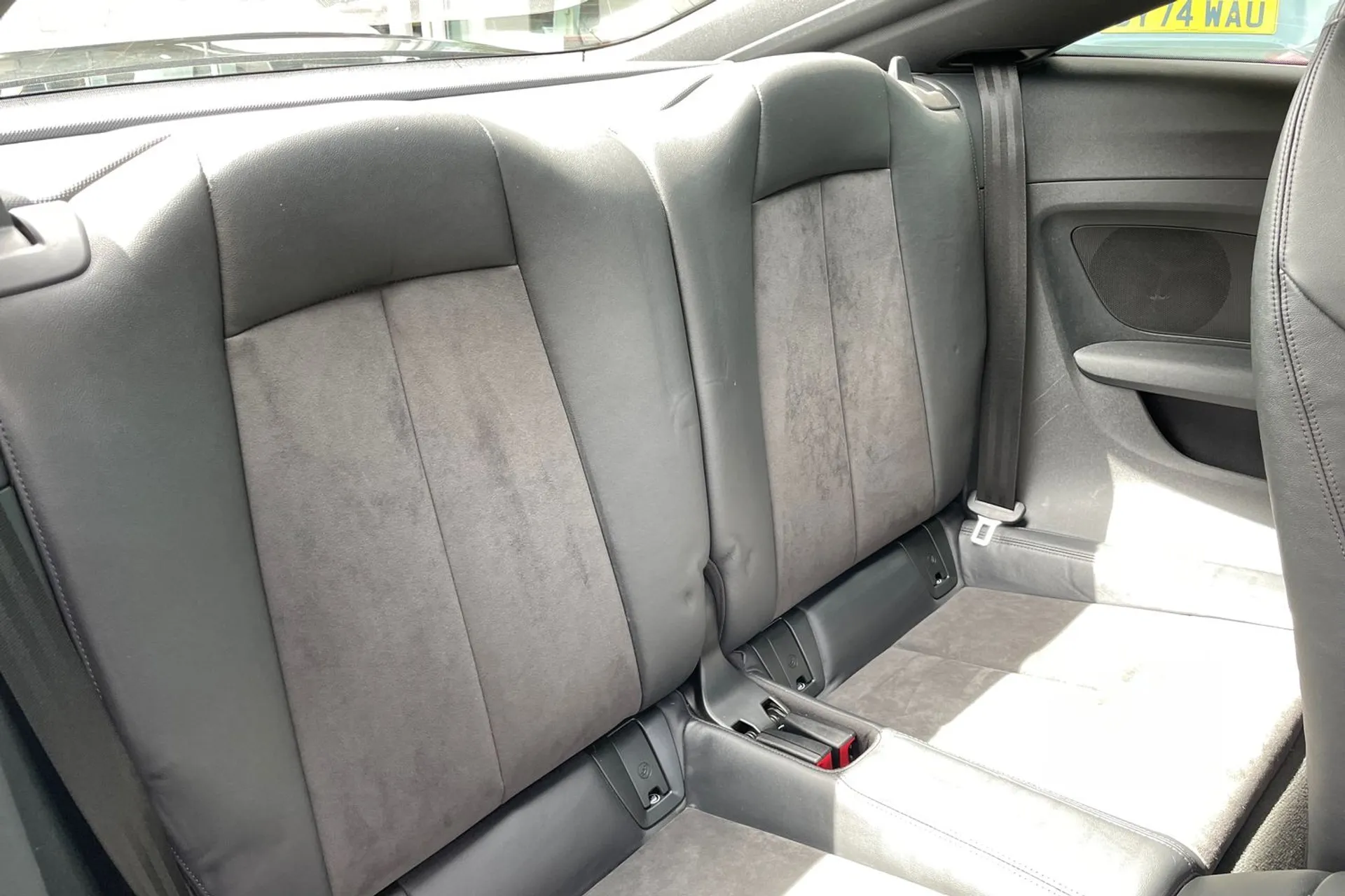 Audi TT thumbnail image number 21