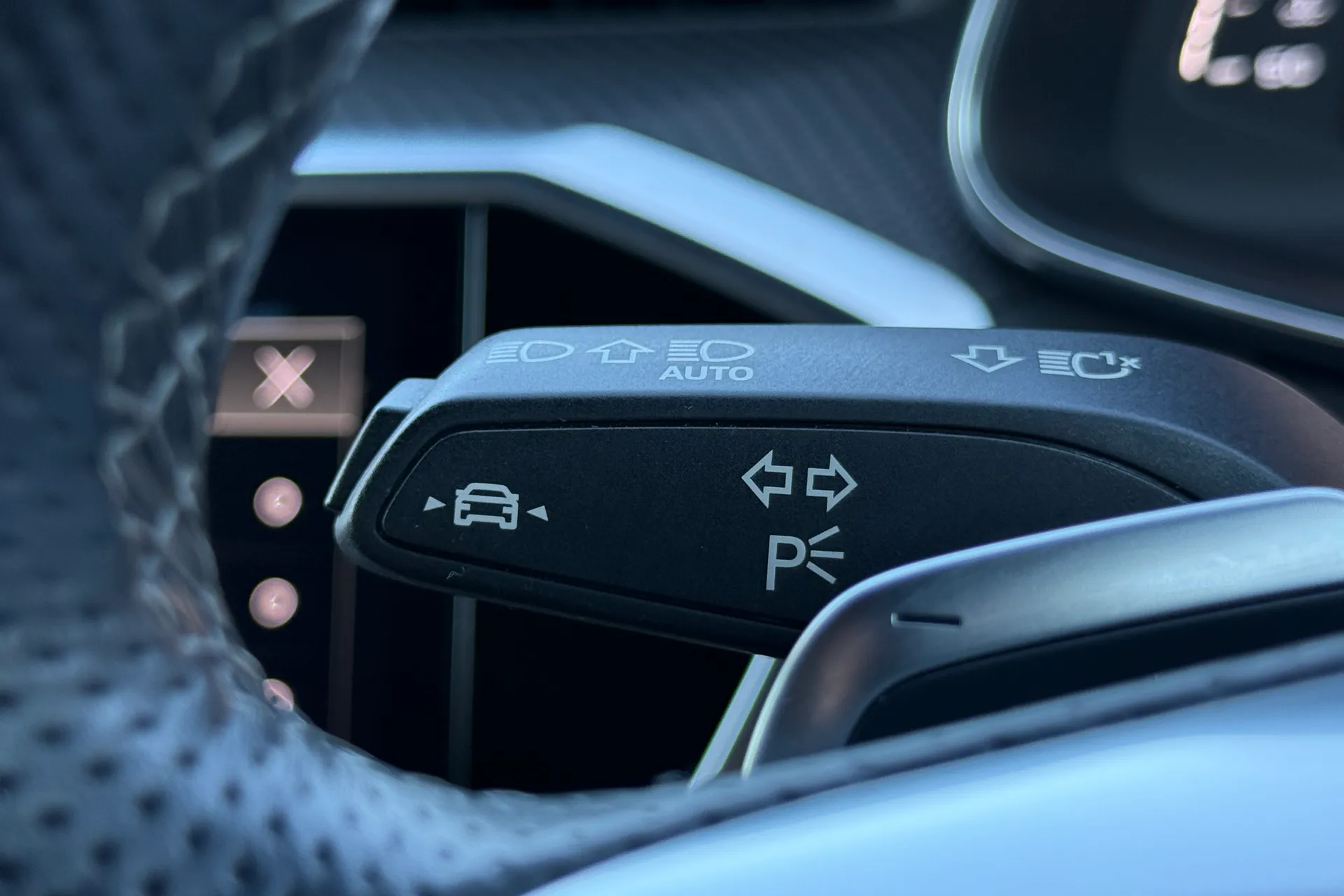 Audi A6 thumbnail image number 17