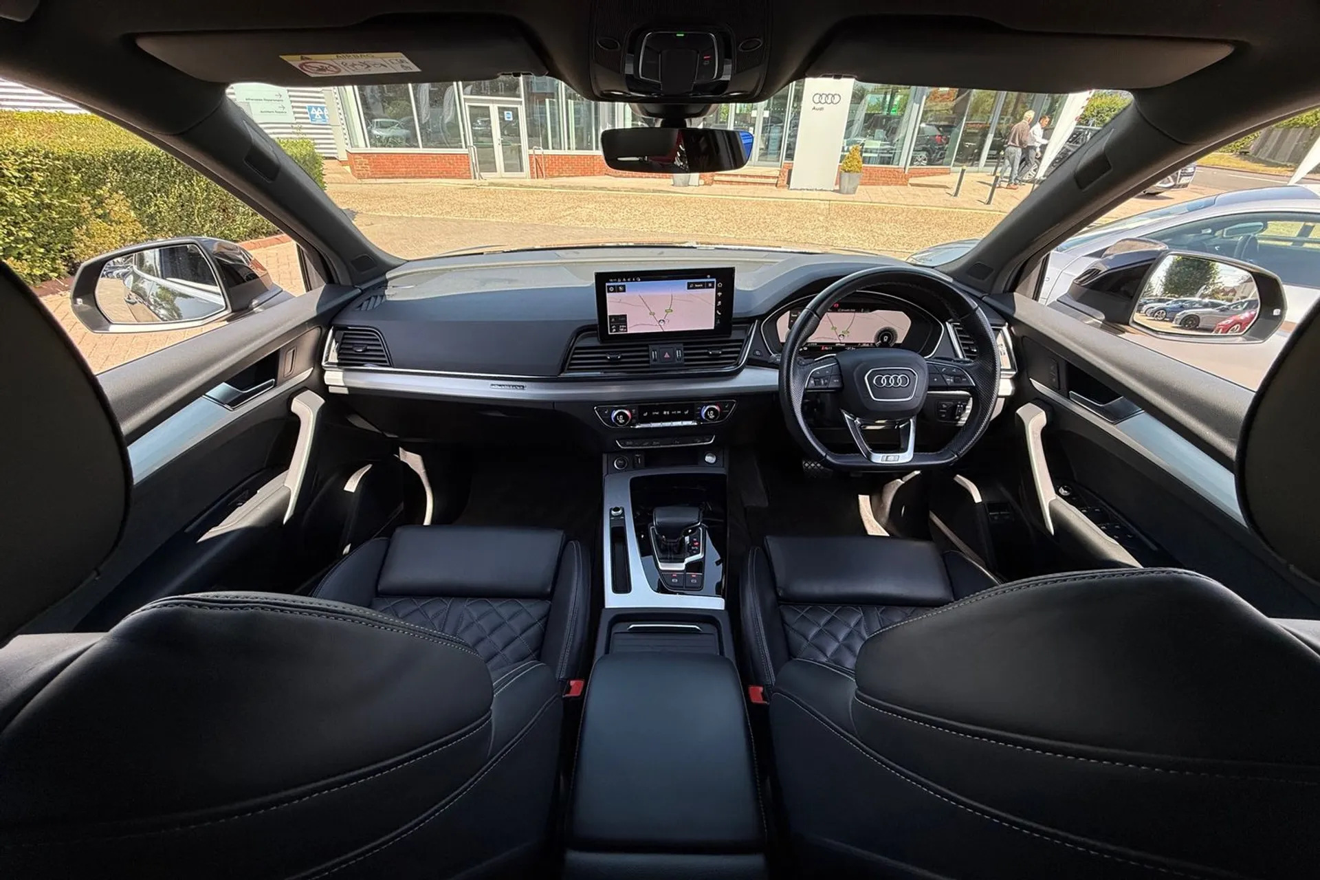 Audi Q5 thumbnail image number 3